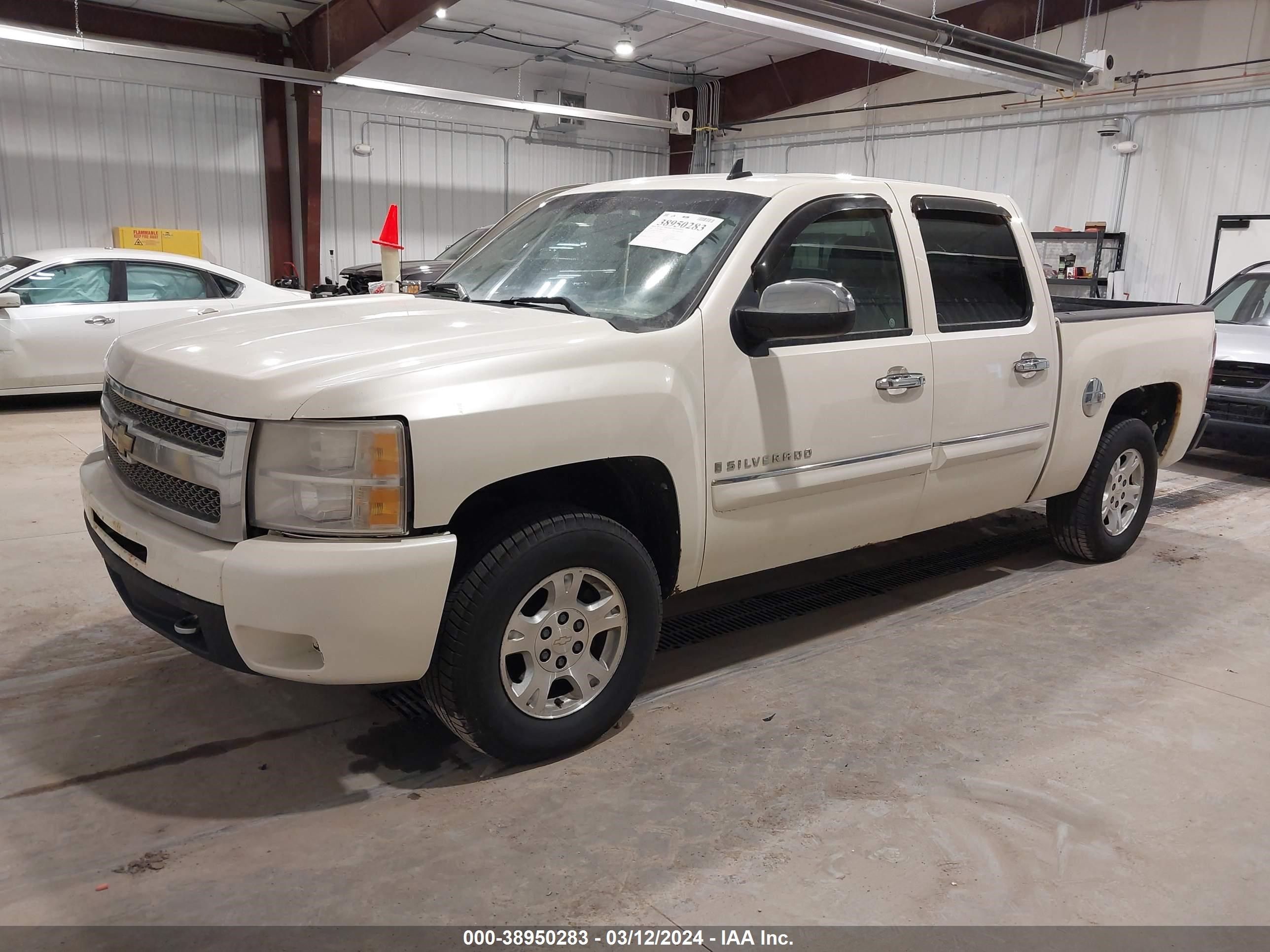 Photo 1 VIN: 3GCEK13389G167369 - CHEVROLET SILVERADO 