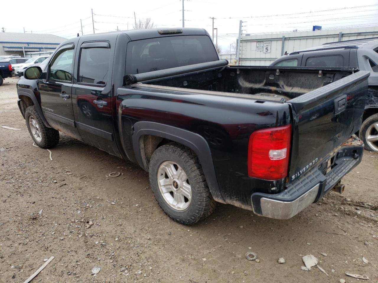 Photo 1 VIN: 3GCEK233X9G172613 - CHEVROLET SILVERADO 