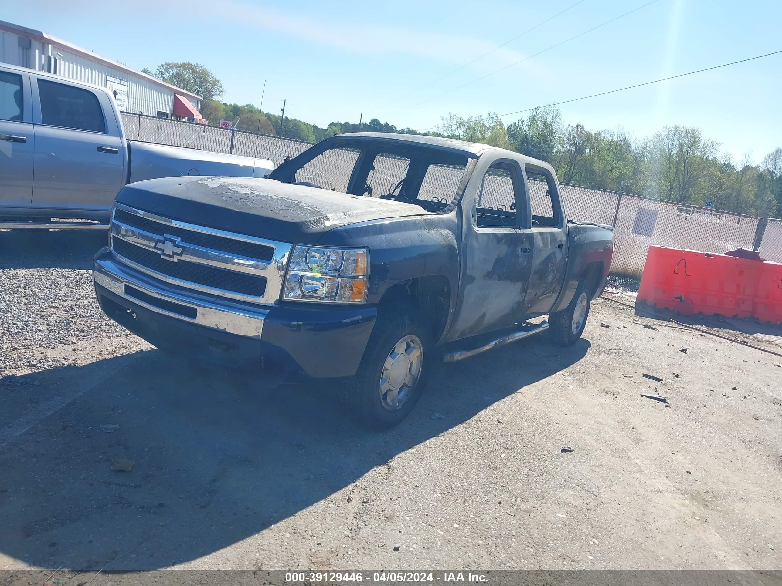 Photo 1 VIN: 3GCEK23C09G266855 - CHEVROLET SILVERADO 