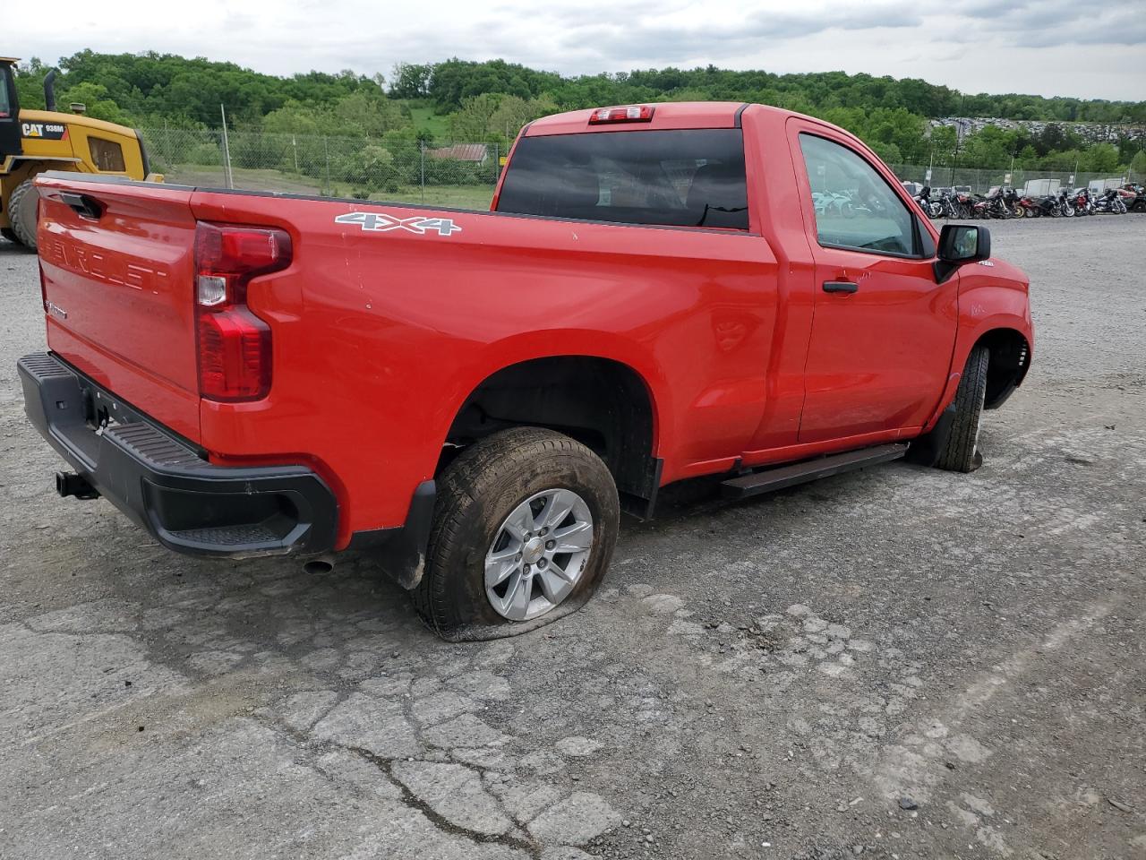 Photo 2 VIN: 3GCNDAEK1RG100823 - CHEVROLET SILVERADO 