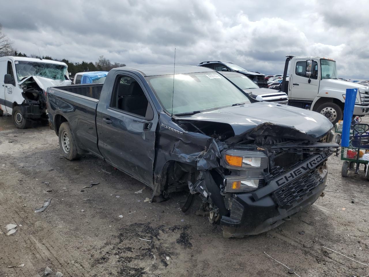 Photo 3 VIN: 3GCNYAEH2KG216112 - CHEVROLET SILVERADO 