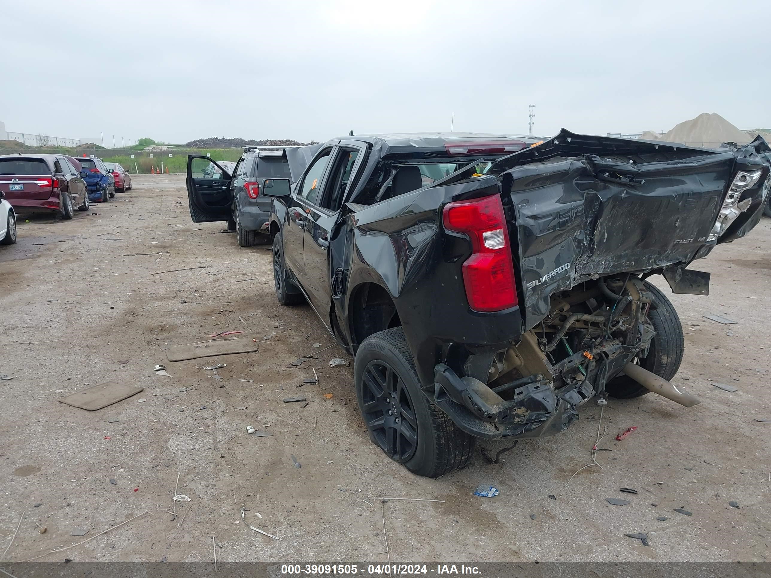 Photo 2 VIN: 3GCPABEK6PG205684 - CHEVROLET SILVERADO 