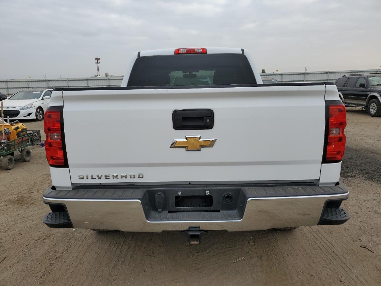 Photo 5 VIN: 3GCPCNEC7JG568474 - CHEVROLET SILVERADO 