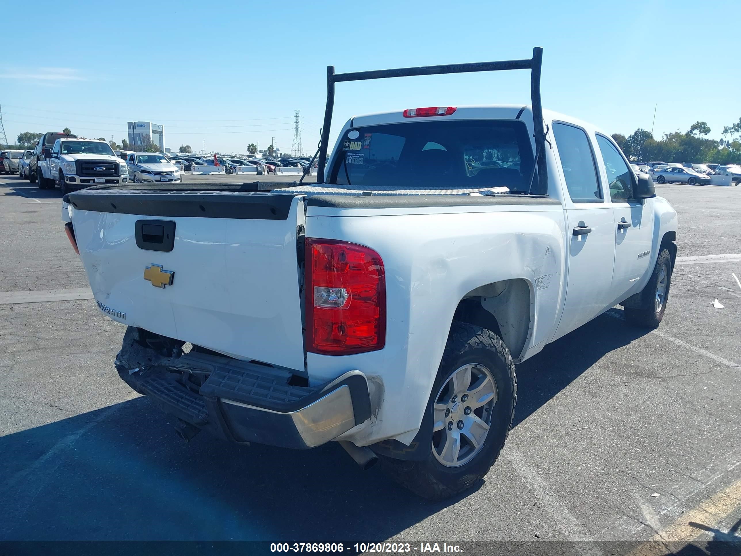 Photo 3 VIN: 3GCPCPEA3CG286801 - CHEVROLET SILVERADO 