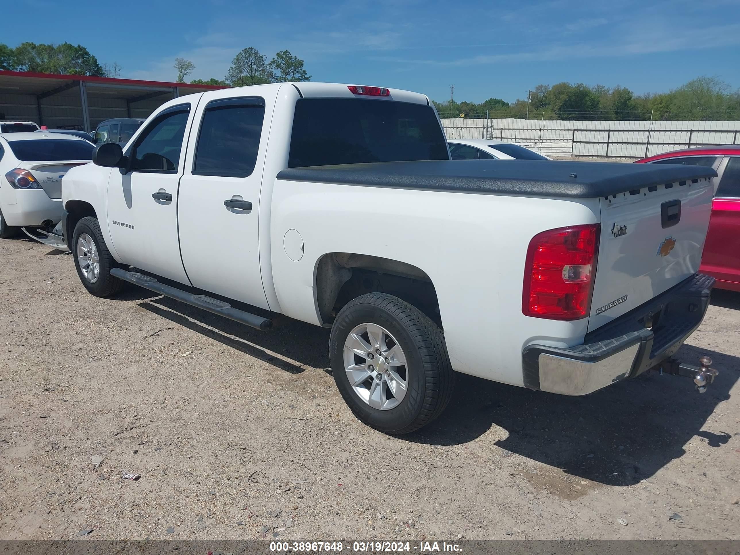 Photo 2 VIN: 3GCPCPEAXDG363231 - CHEVROLET SILVERADO 