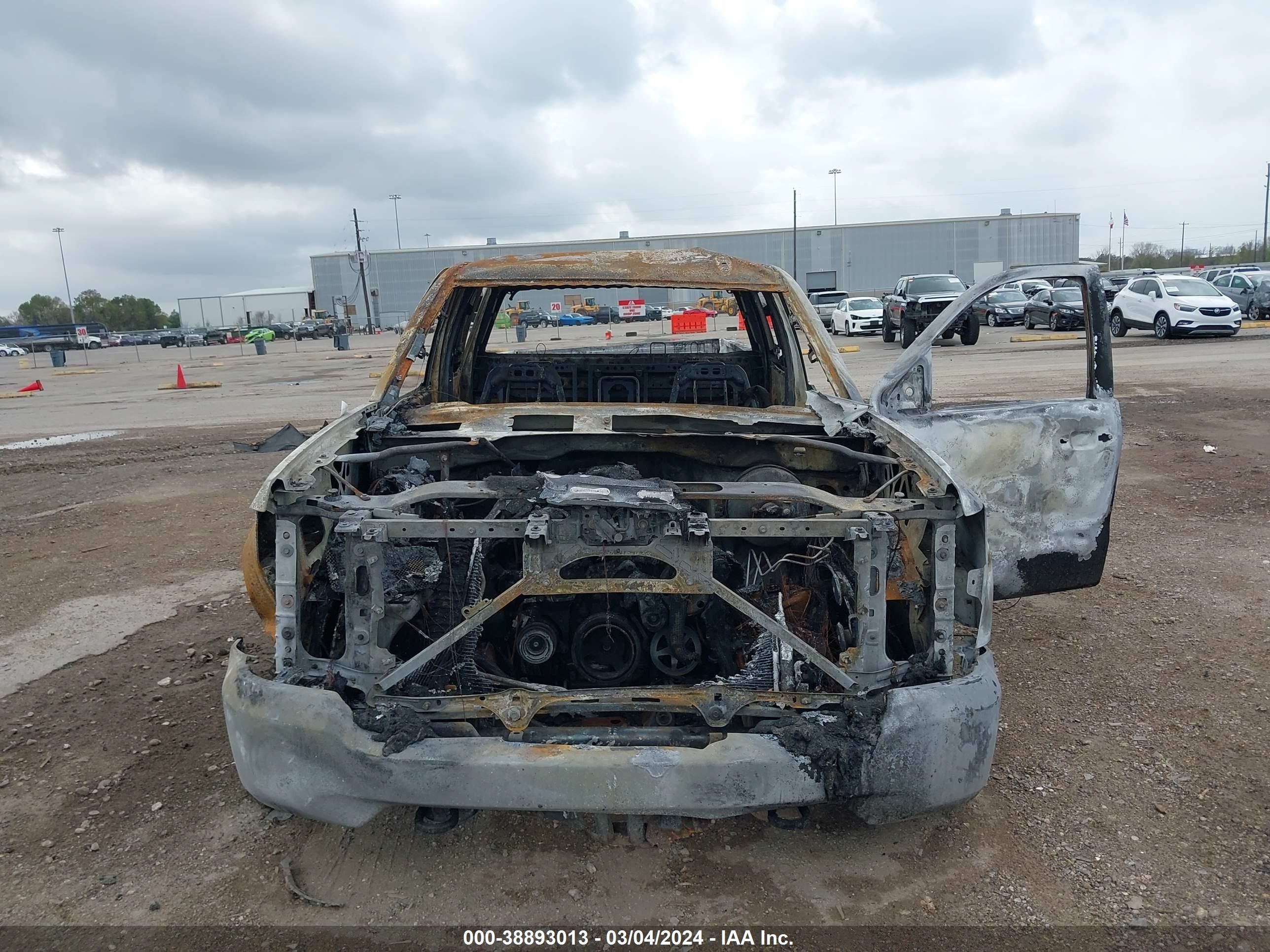 Photo 5 VIN: 3GCPCPEC1JG208290 - CHEVROLET SILVERADO 