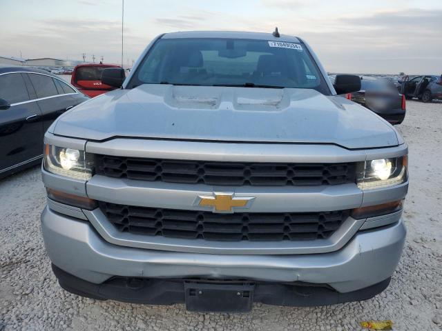 Photo 4 VIN: 3GCPCPEC6JG188408 - CHEVROLET SILVERADO 