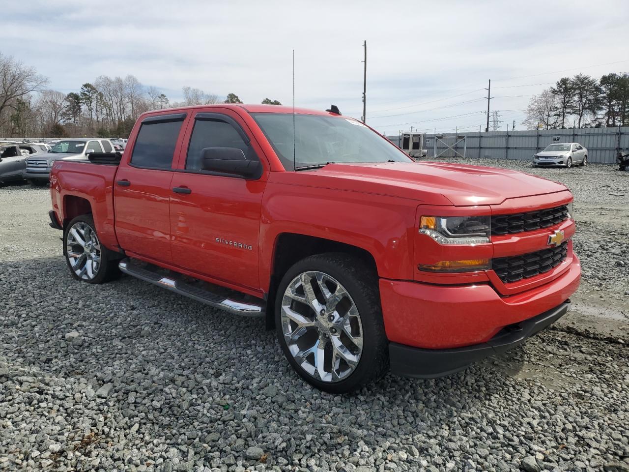 Photo 3 VIN: 3GCPCPEC7JG204714 - CHEVROLET SILVERADO 