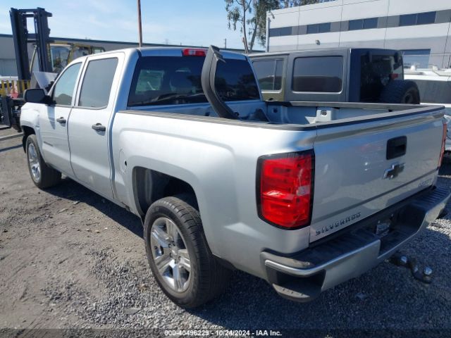 Photo 2 VIN: 3GCPCPEH2JG224915 - CHEVROLET SILVERADO 