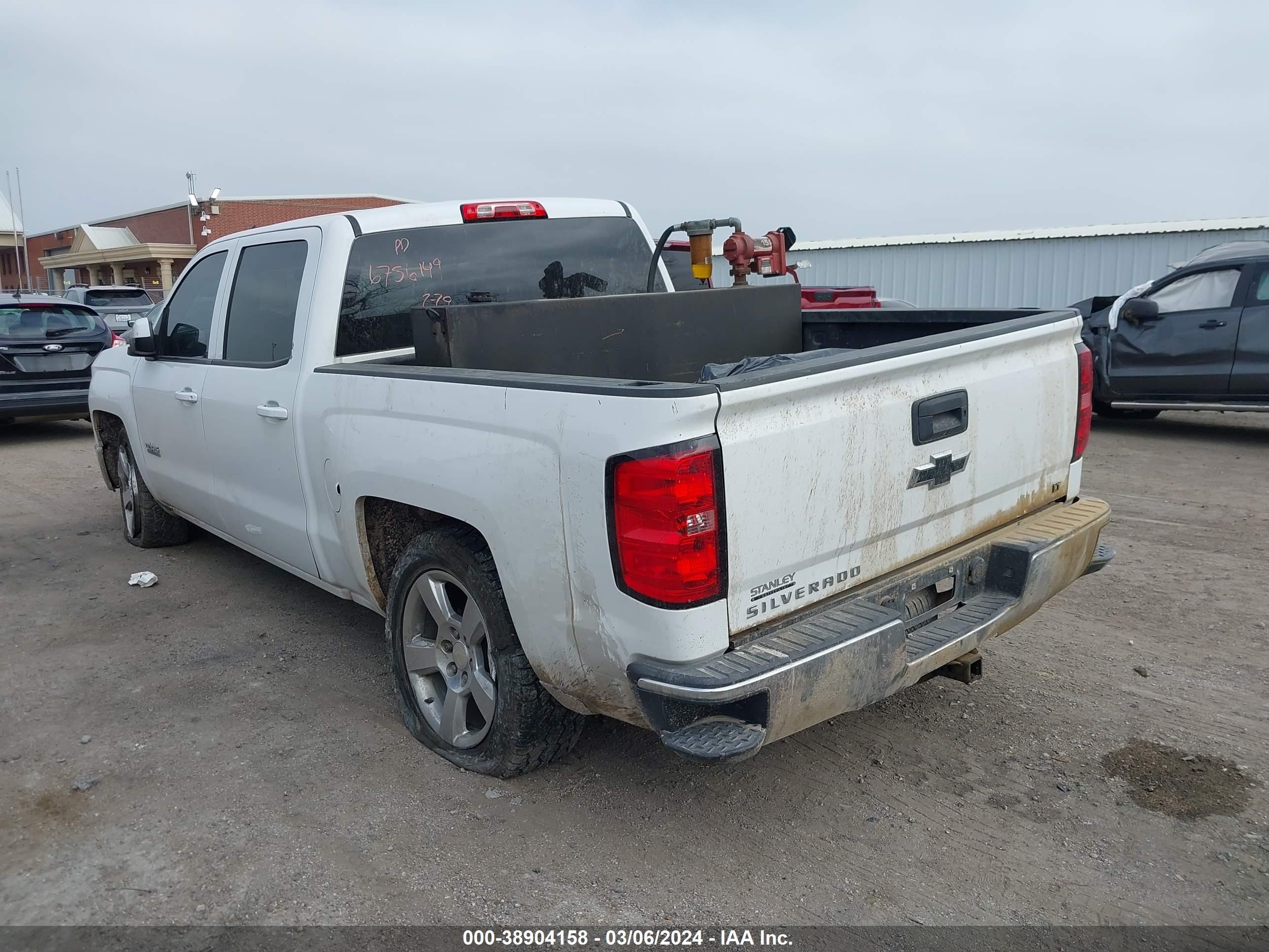 Photo 2 VIN: 3GCPCREC0EG548998 - CHEVROLET SILVERADO 