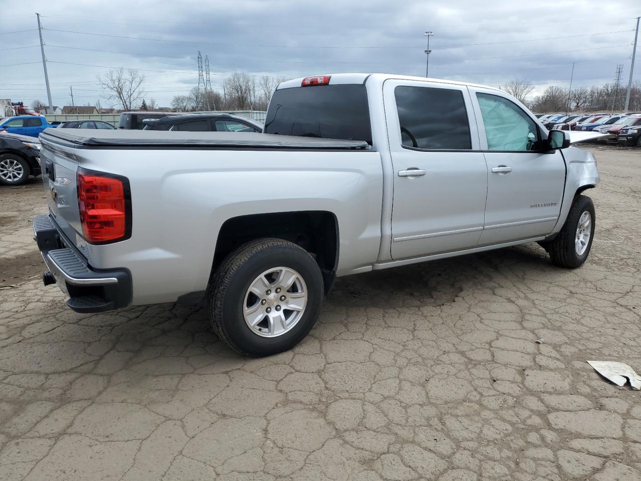 Photo 2 VIN: 3GCPCREC0FG345840 - CHEVROLET SILVERADO 