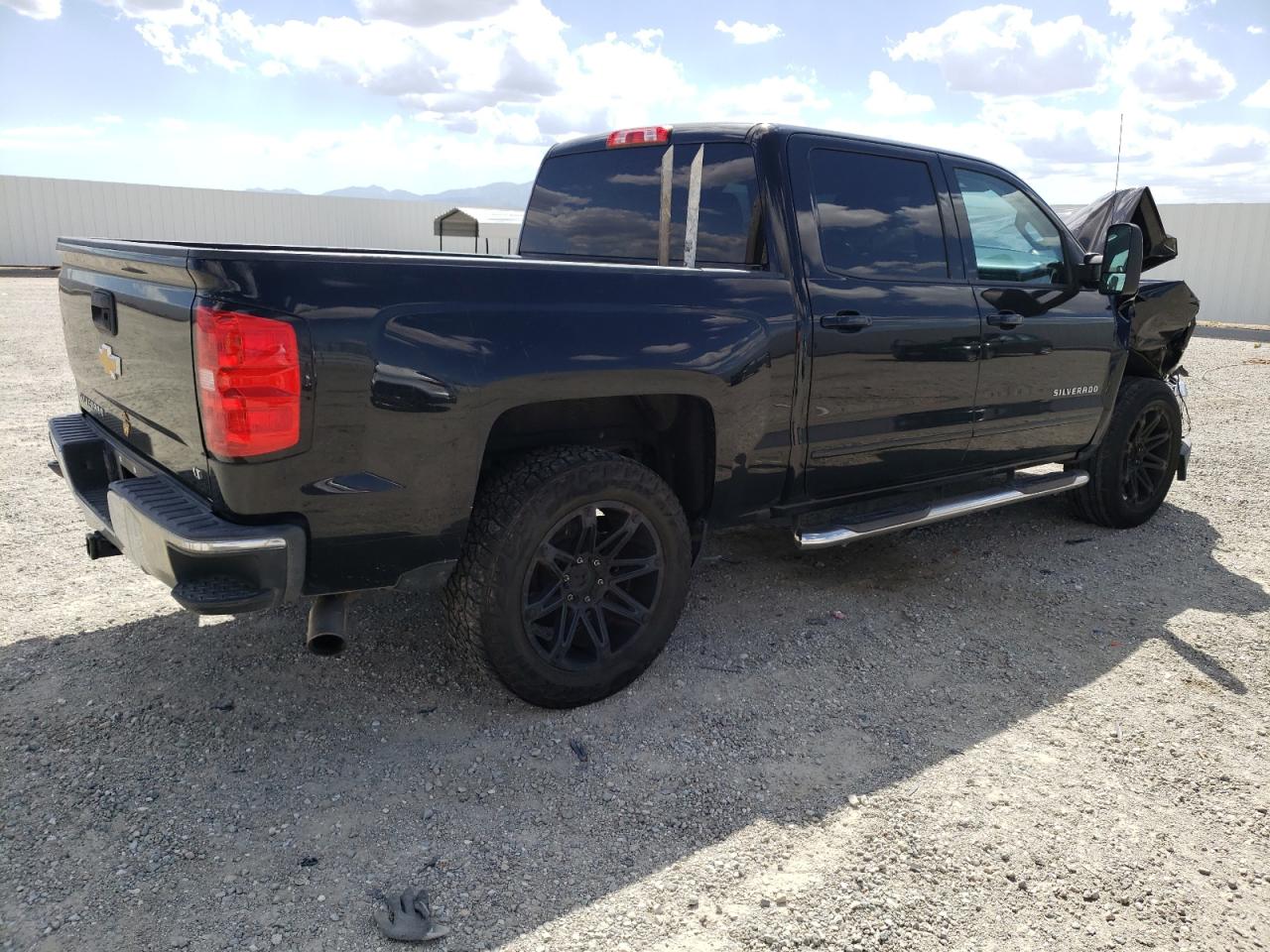 Photo 2 VIN: 3GCPCREC0HG339703 - CHEVROLET SILVERADO 