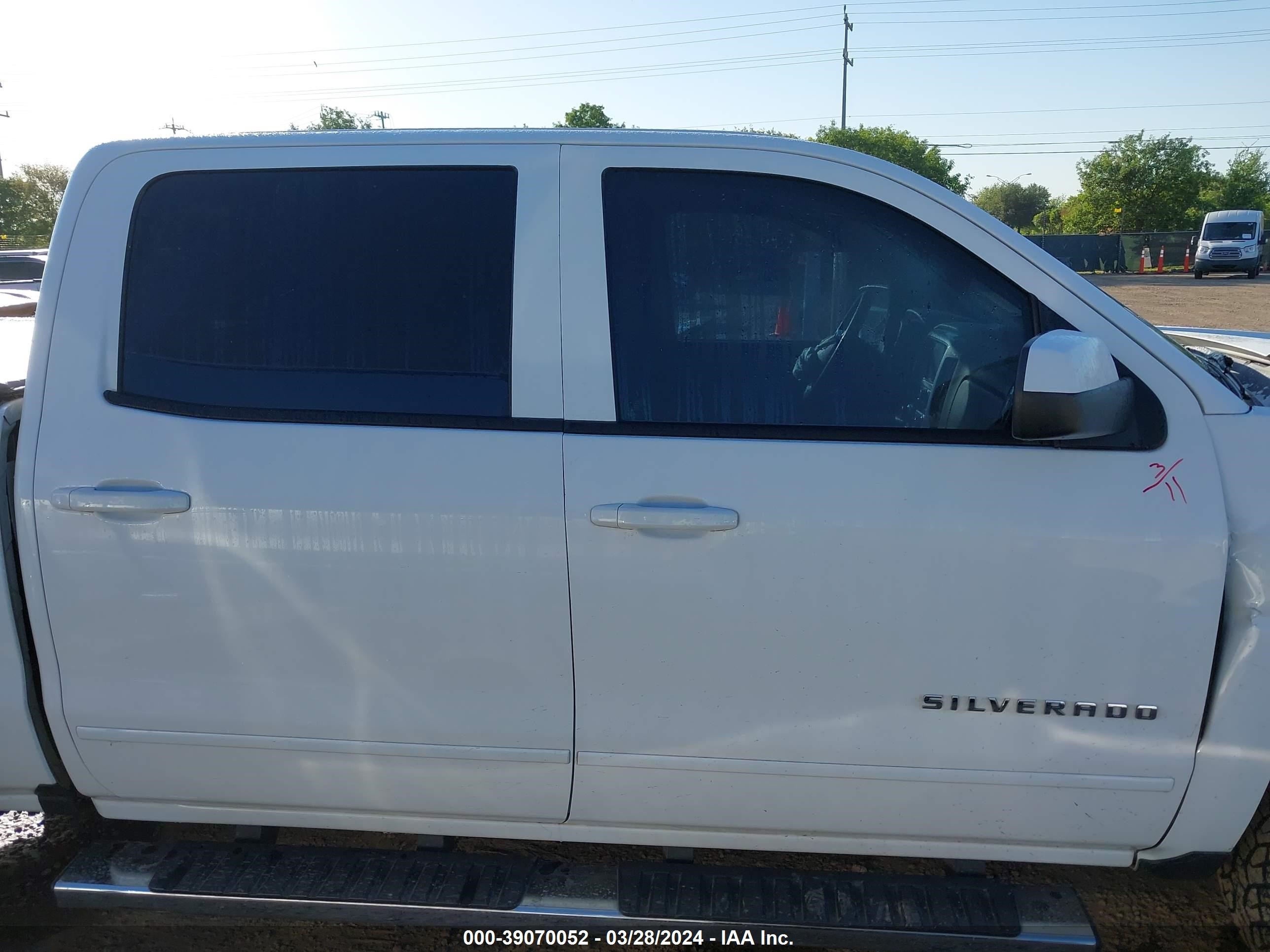 Photo 13 VIN: 3GCPCREC0HG407000 - CHEVROLET SILVERADO 