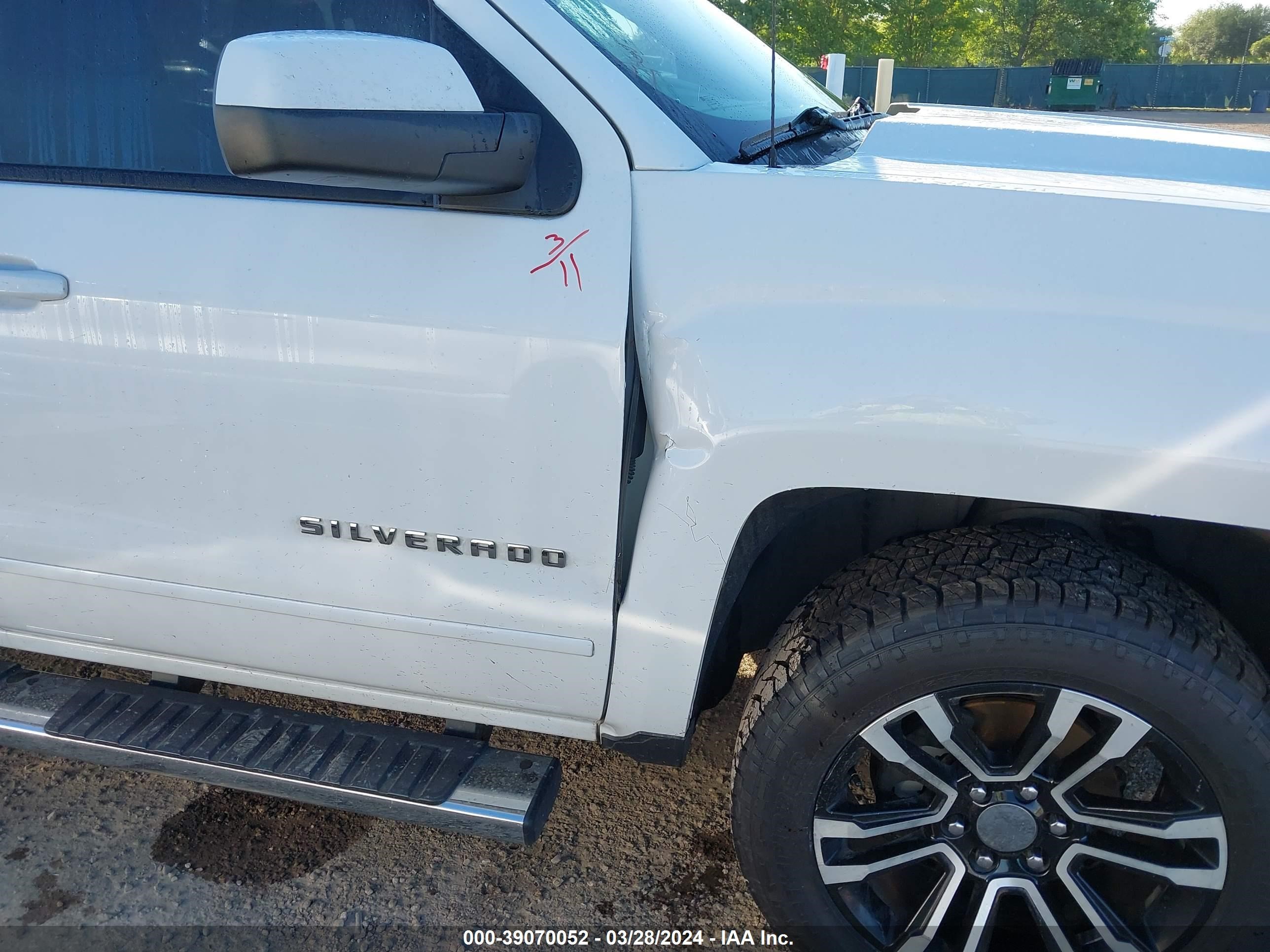 Photo 17 VIN: 3GCPCREC0HG407000 - CHEVROLET SILVERADO 