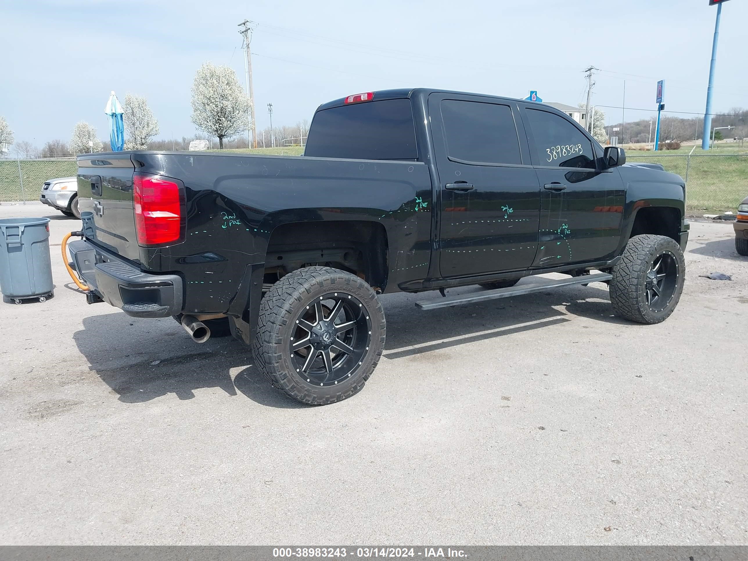 Photo 3 VIN: 3GCPCREC1EG555040 - CHEVROLET SILVERADO 