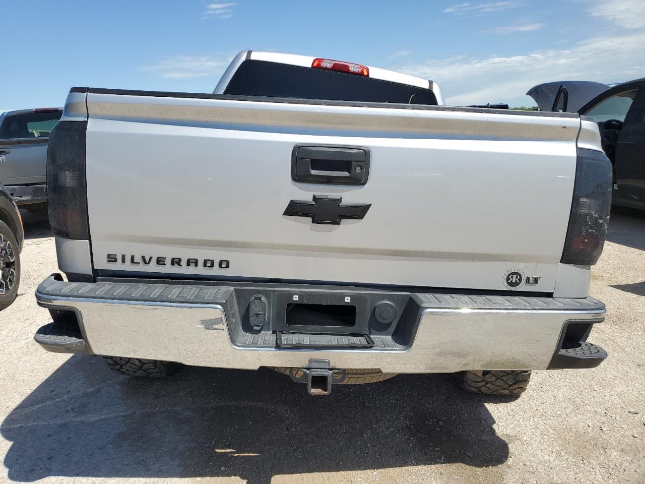 Photo 5 VIN: 3GCPCREC1JG458480 - CHEVROLET SILVERADO 