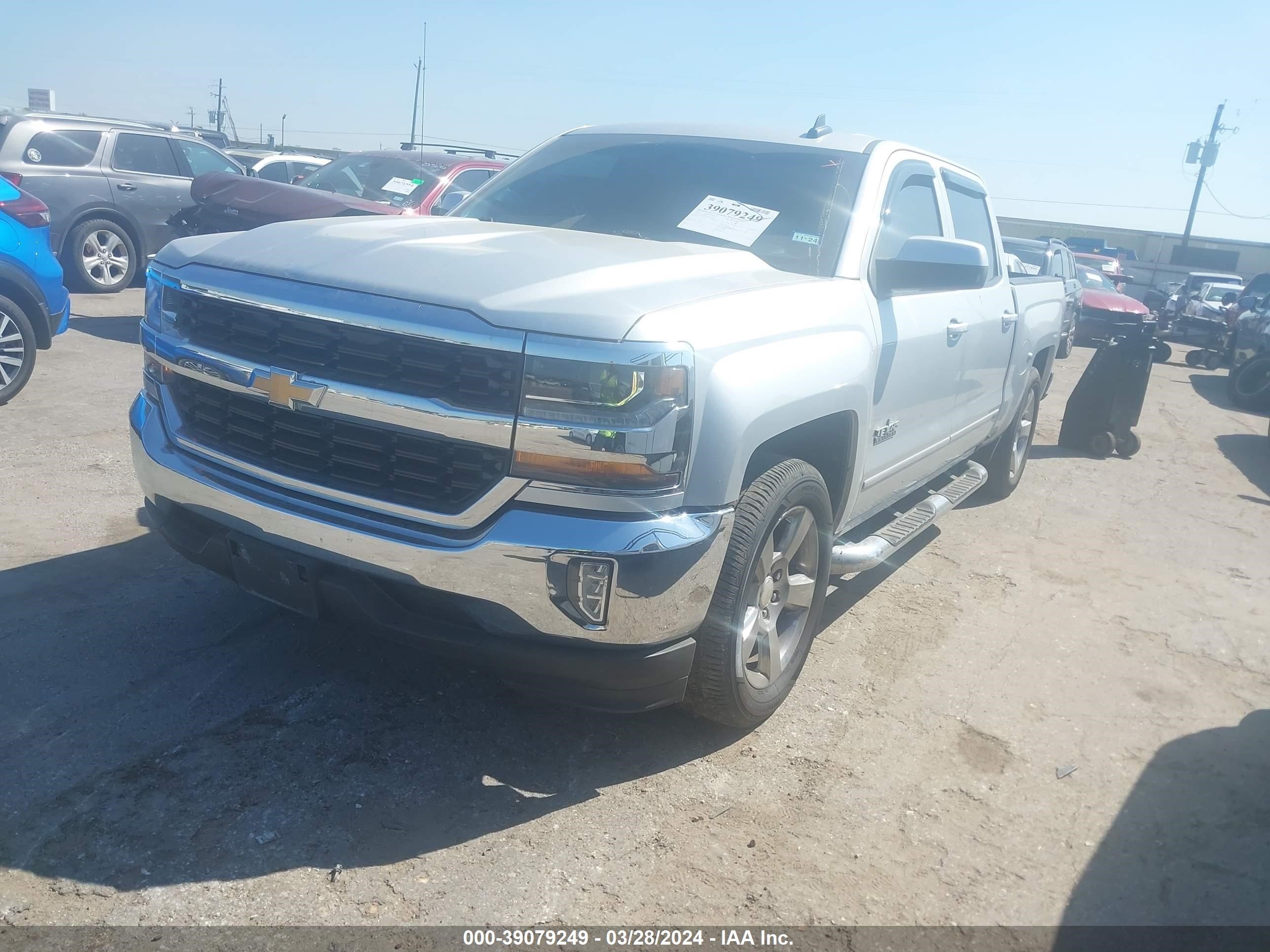 Photo 1 VIN: 3GCPCREC2HG140927 - CHEVROLET SILVERADO 