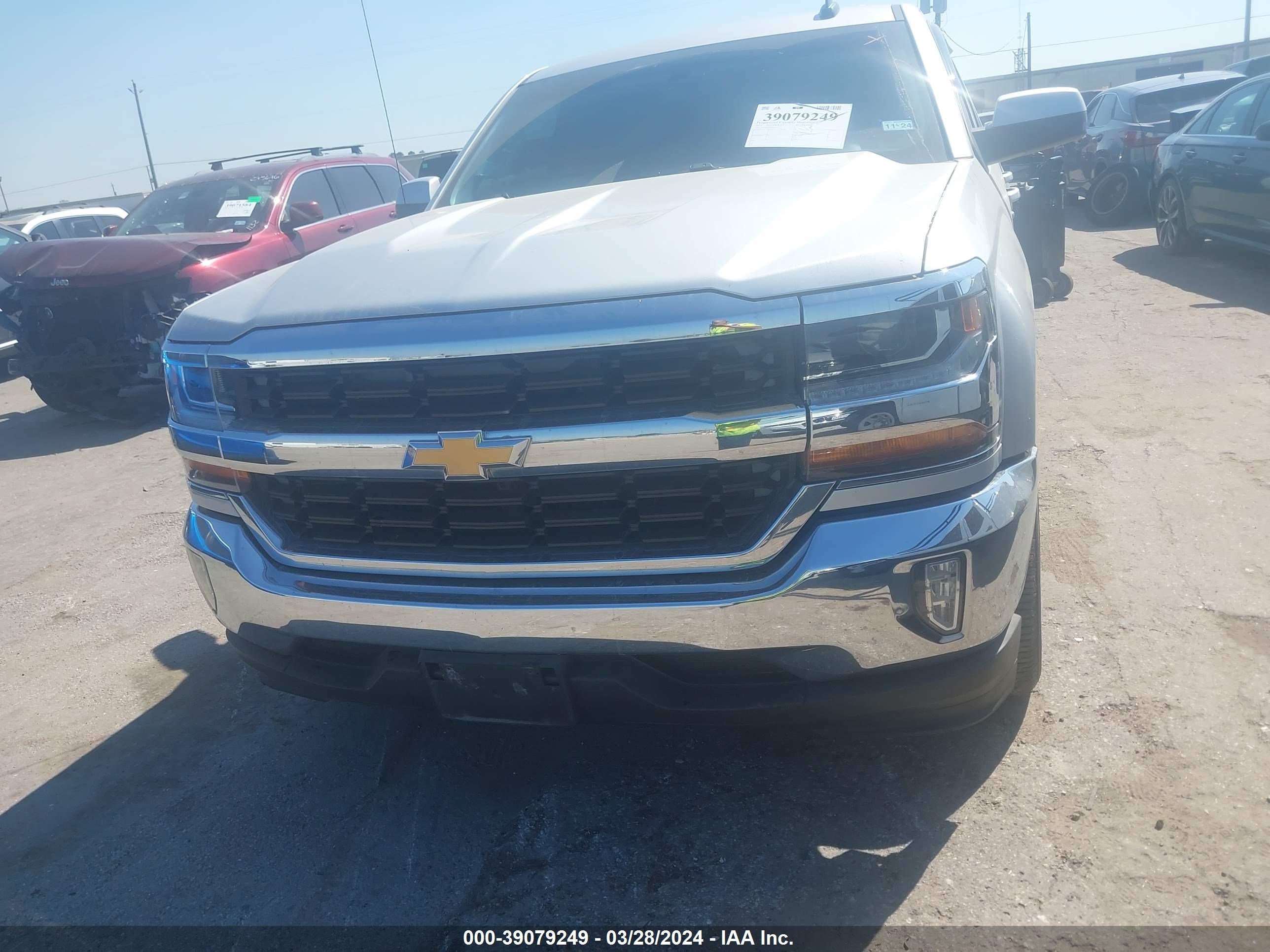 Photo 11 VIN: 3GCPCREC2HG140927 - CHEVROLET SILVERADO 