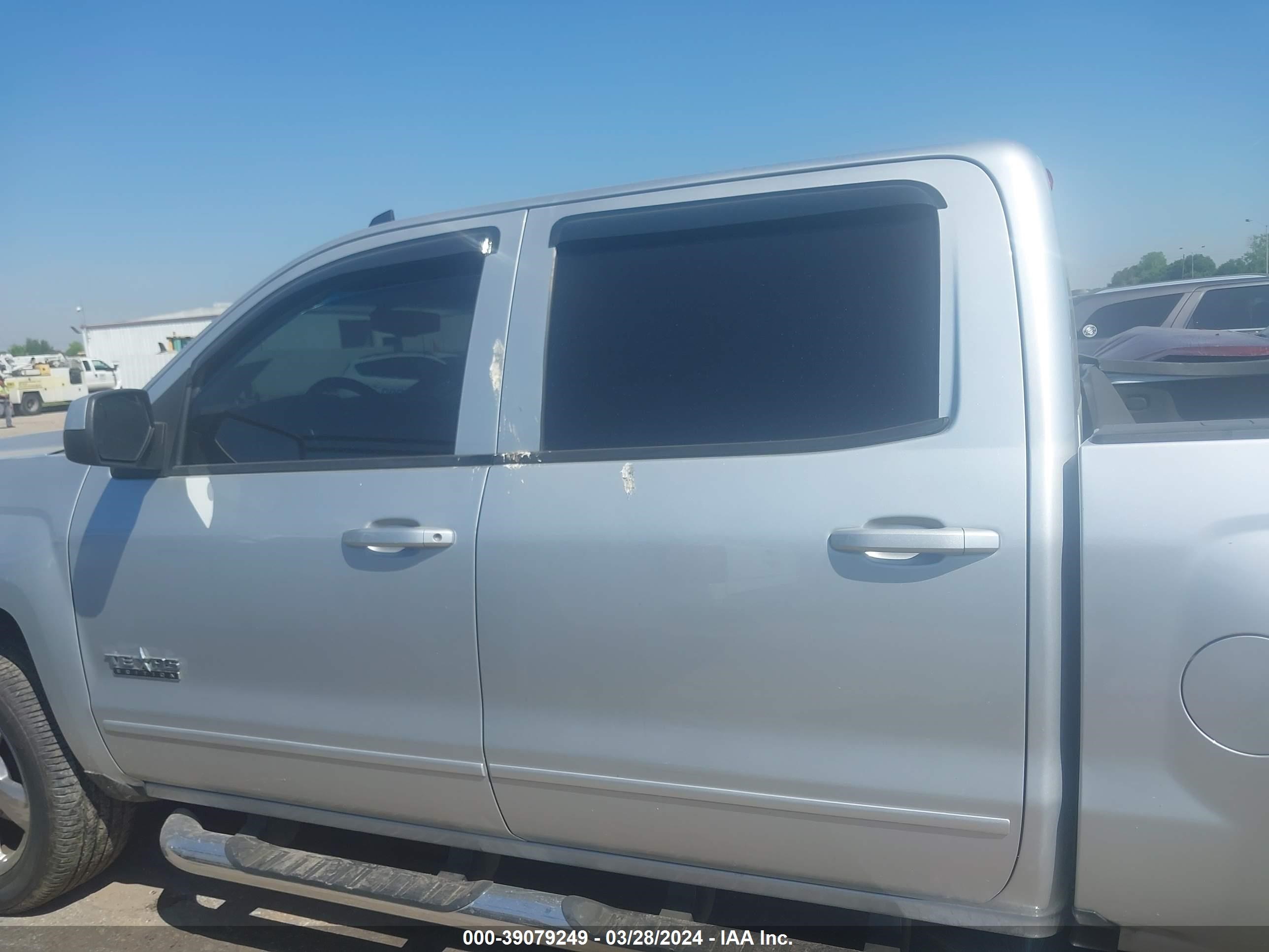 Photo 13 VIN: 3GCPCREC2HG140927 - CHEVROLET SILVERADO 