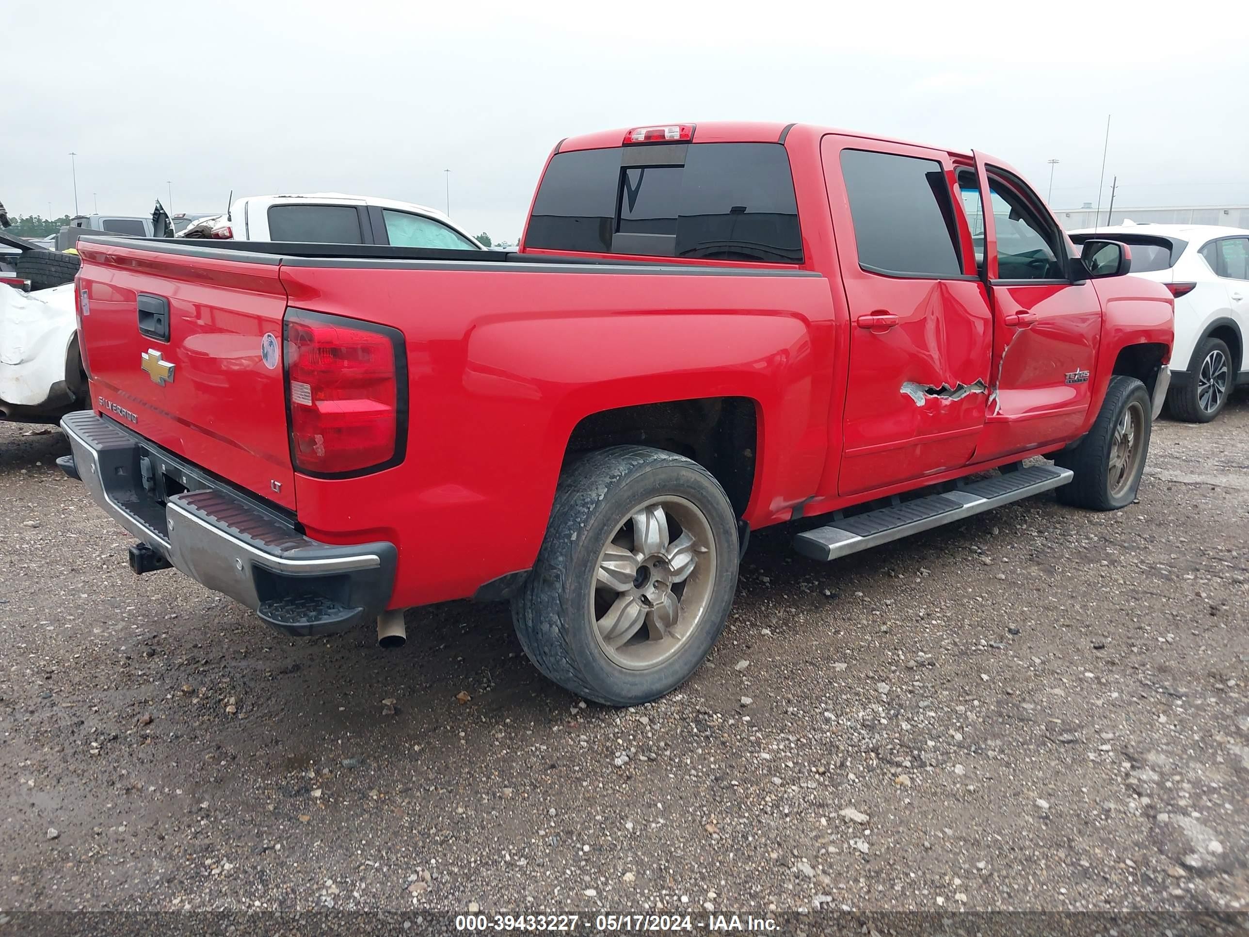 Photo 3 VIN: 3GCPCREC2HG142029 - CHEVROLET SILVERADO 