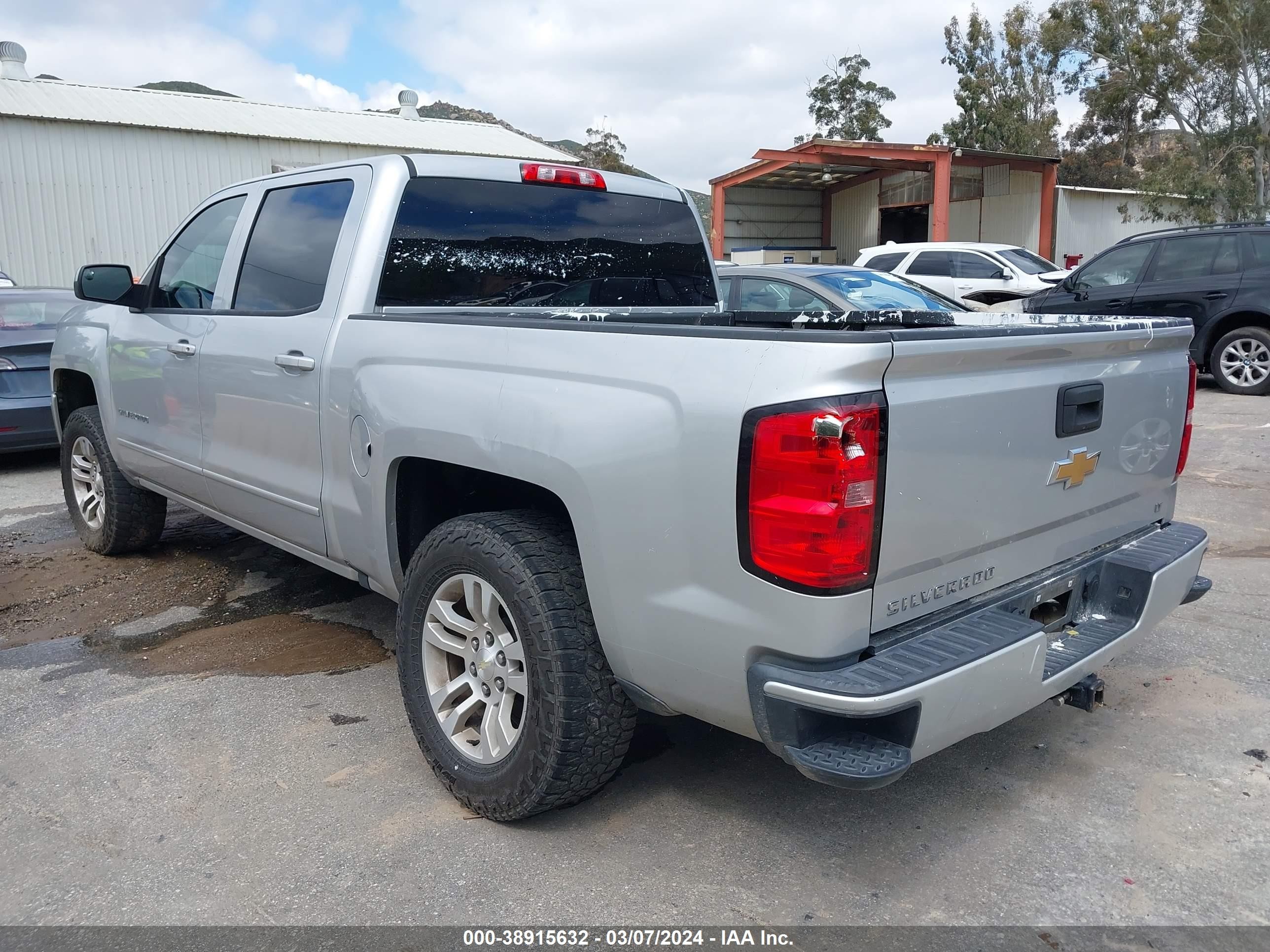 Photo 2 VIN: 3GCPCREC2HG144766 - CHEVROLET SILVERADO 