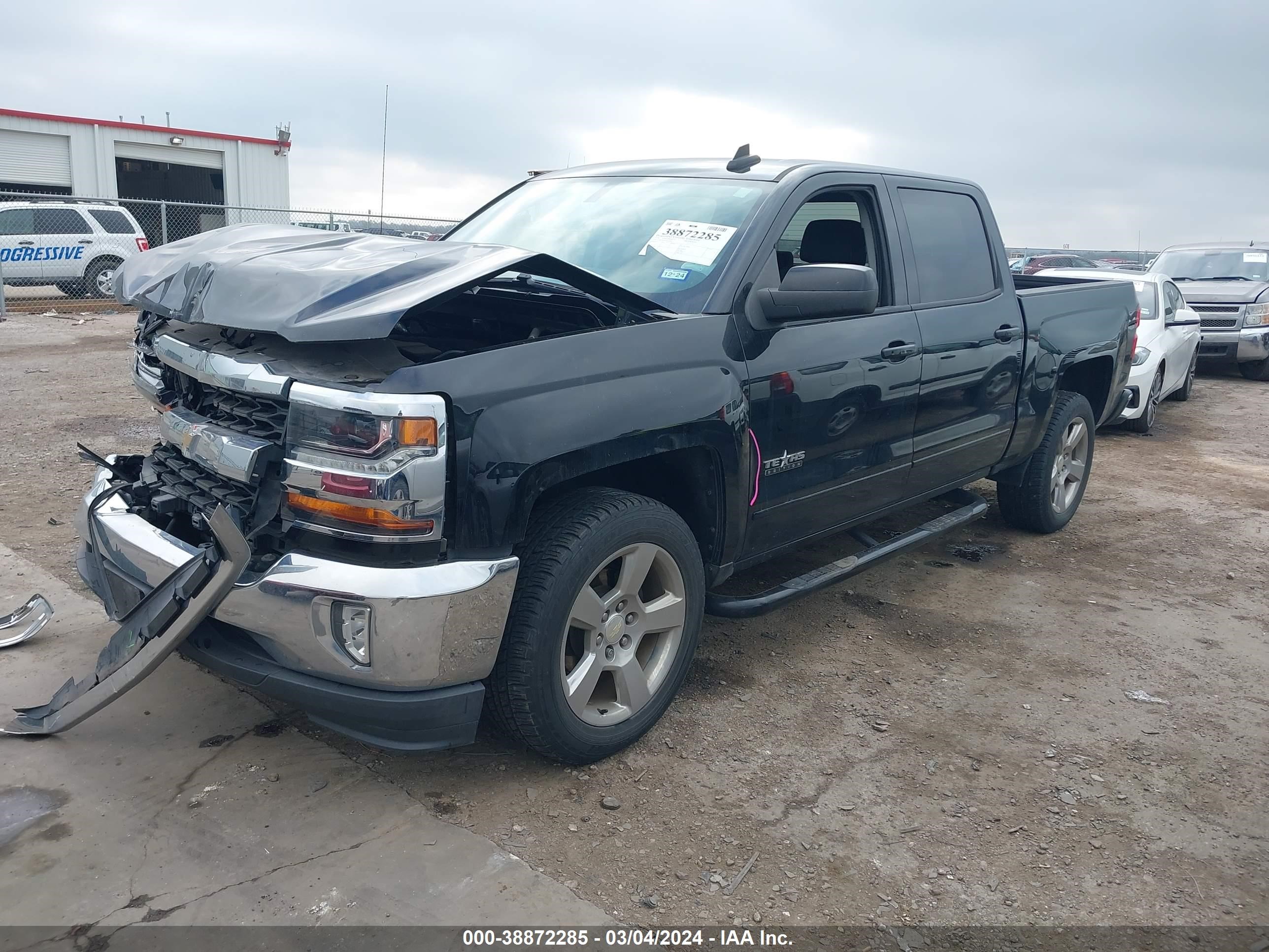 Photo 1 VIN: 3GCPCREC2JG163551 - CHEVROLET SILVERADO 