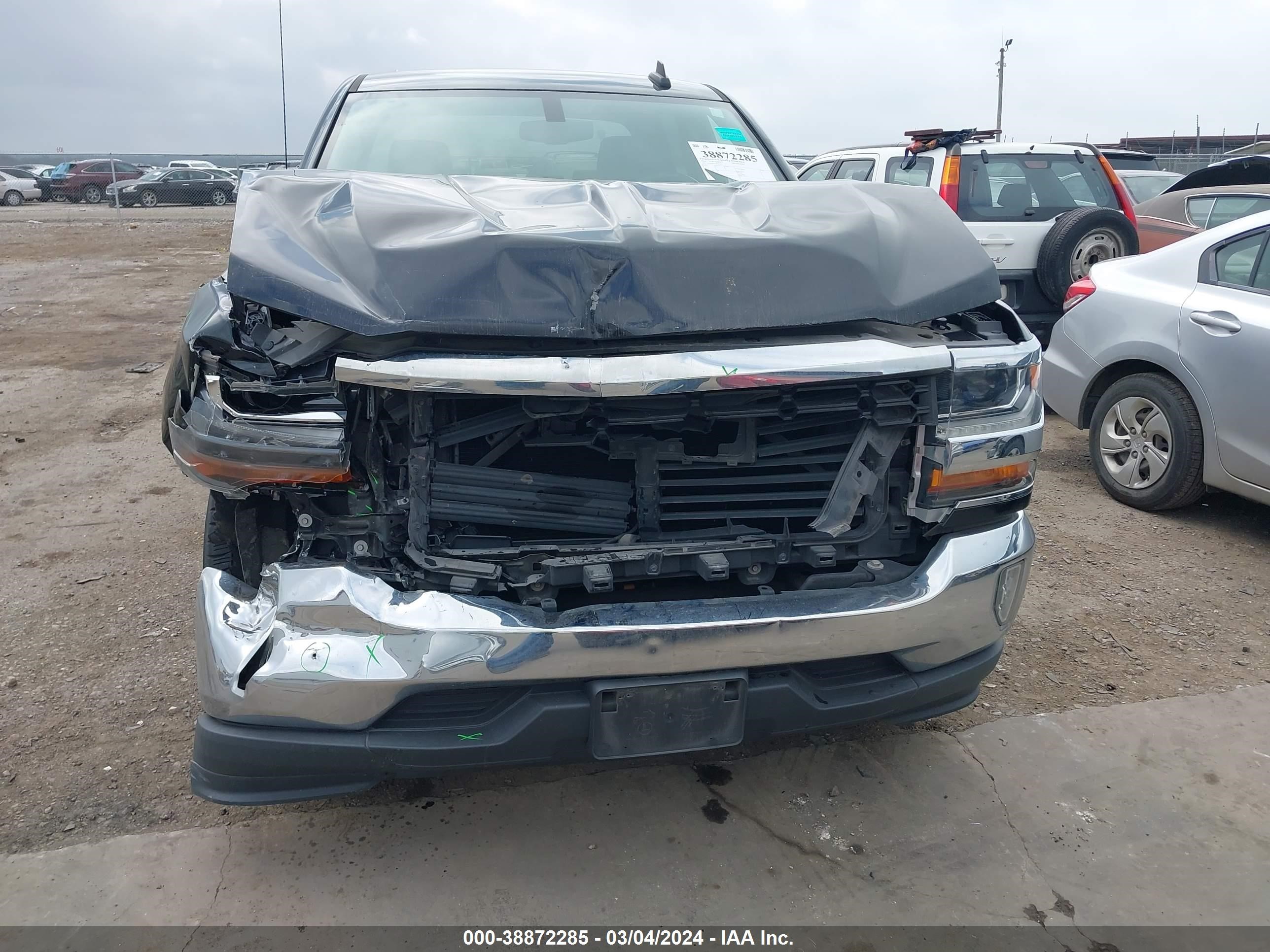 Photo 5 VIN: 3GCPCREC2JG163551 - CHEVROLET SILVERADO 