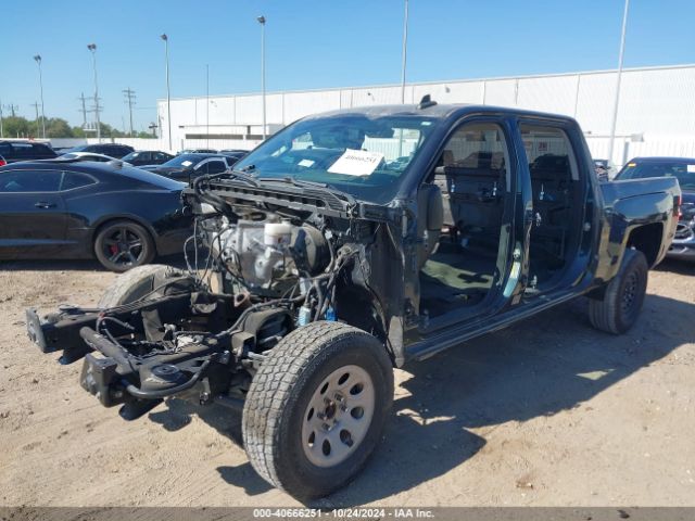 Photo 1 VIN: 3GCPCREC2JG177658 - CHEVROLET SILVERADO 