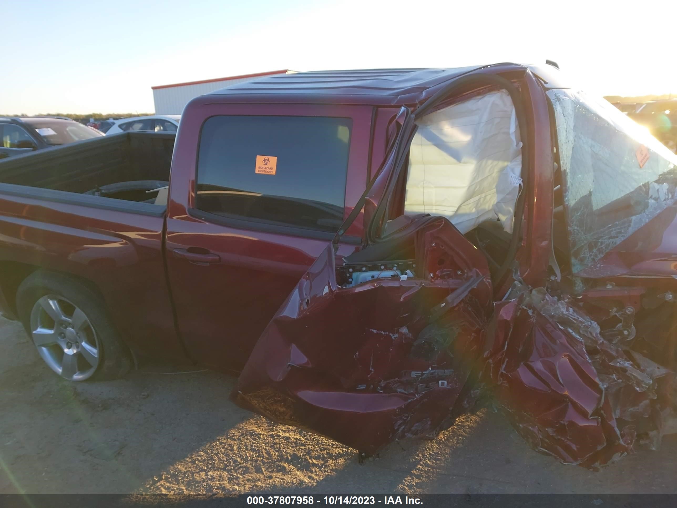 Photo 12 VIN: 3GCPCREC3EG108547 - CHEVROLET SILVERADO 