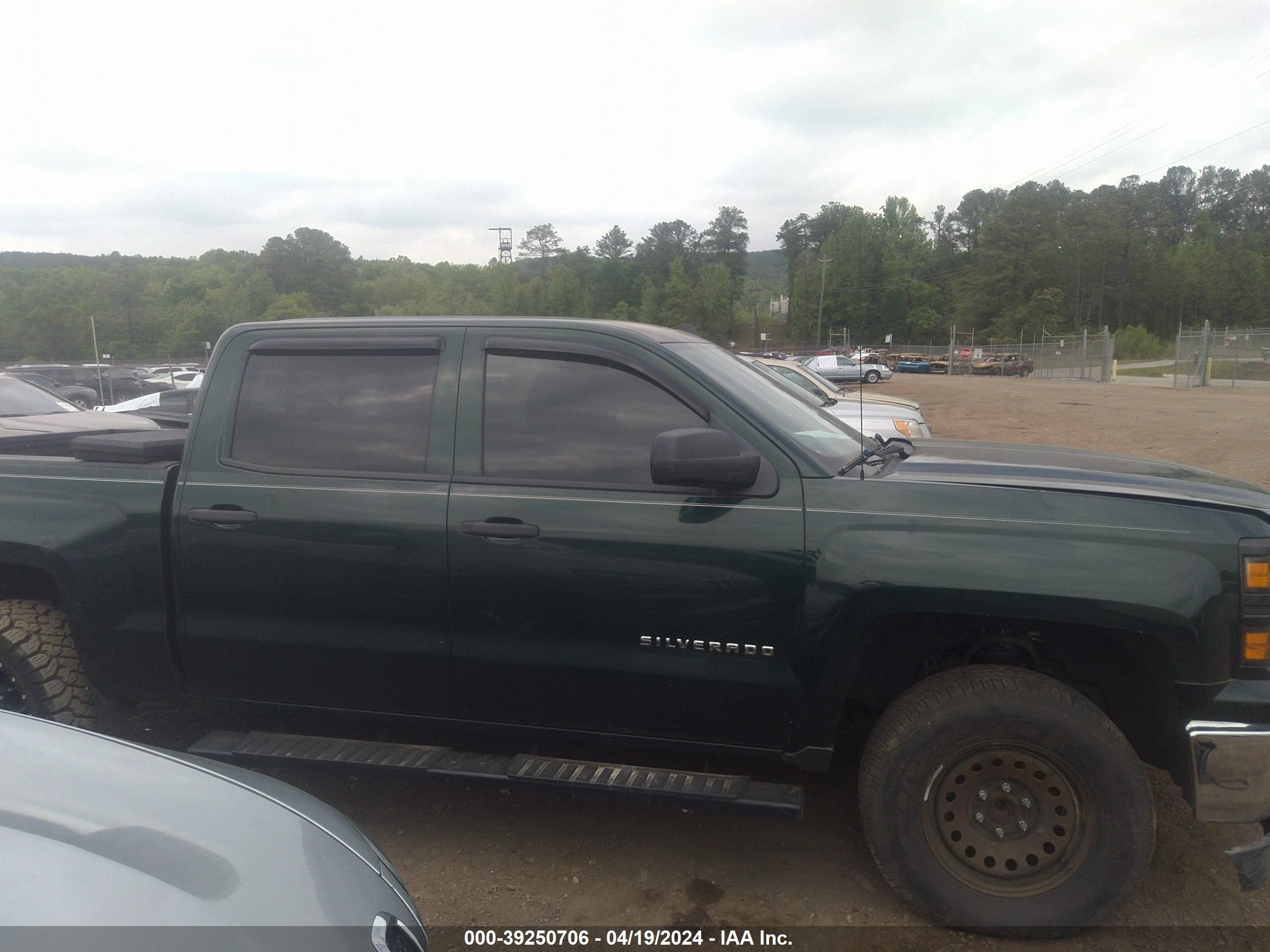 Photo 12 VIN: 3GCPCREC4EG493925 - CHEVROLET SILVERADO 