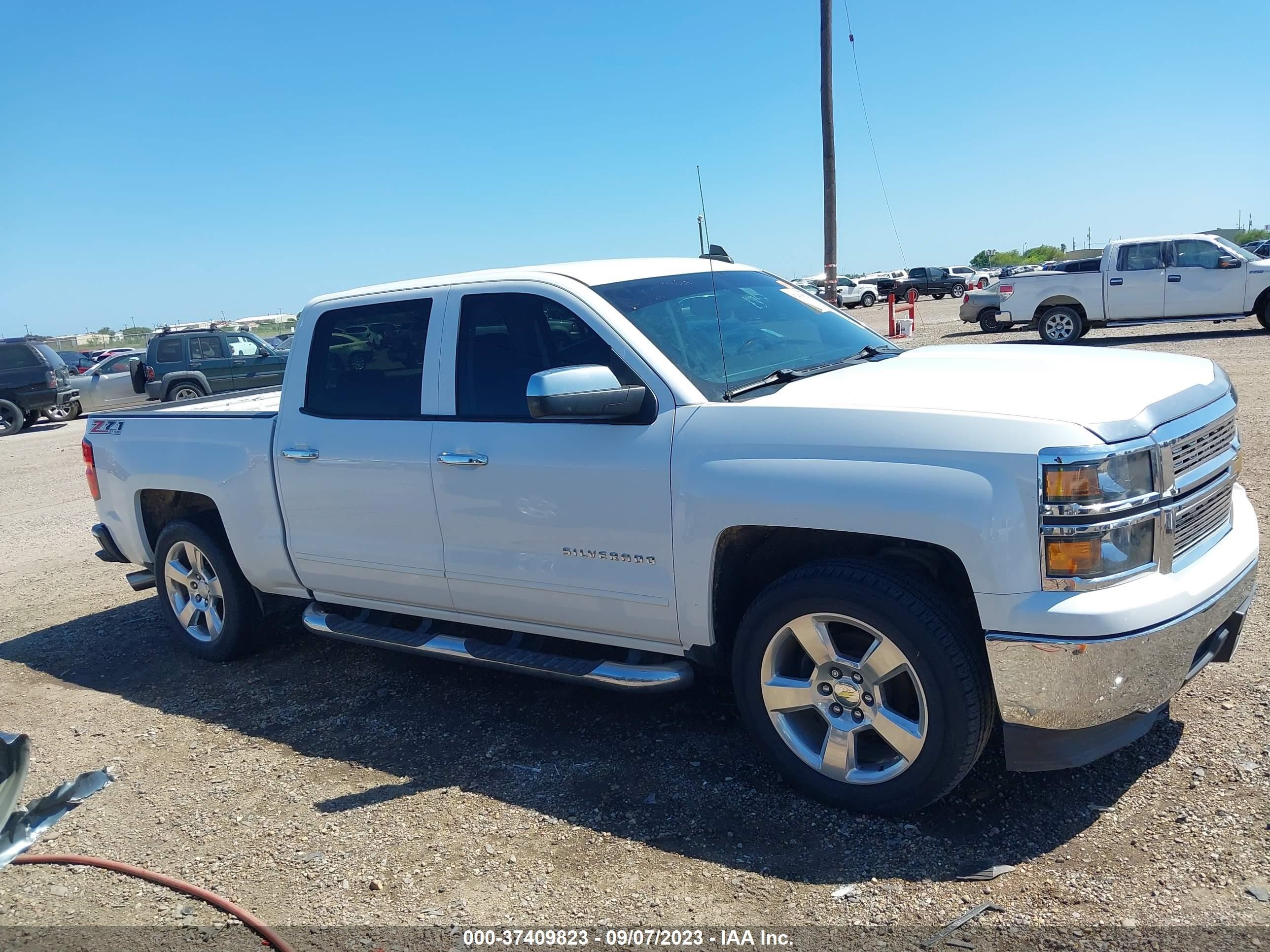 Photo 12 VIN: 3GCPCREC4FG125004 - CHEVROLET SILVERADO 