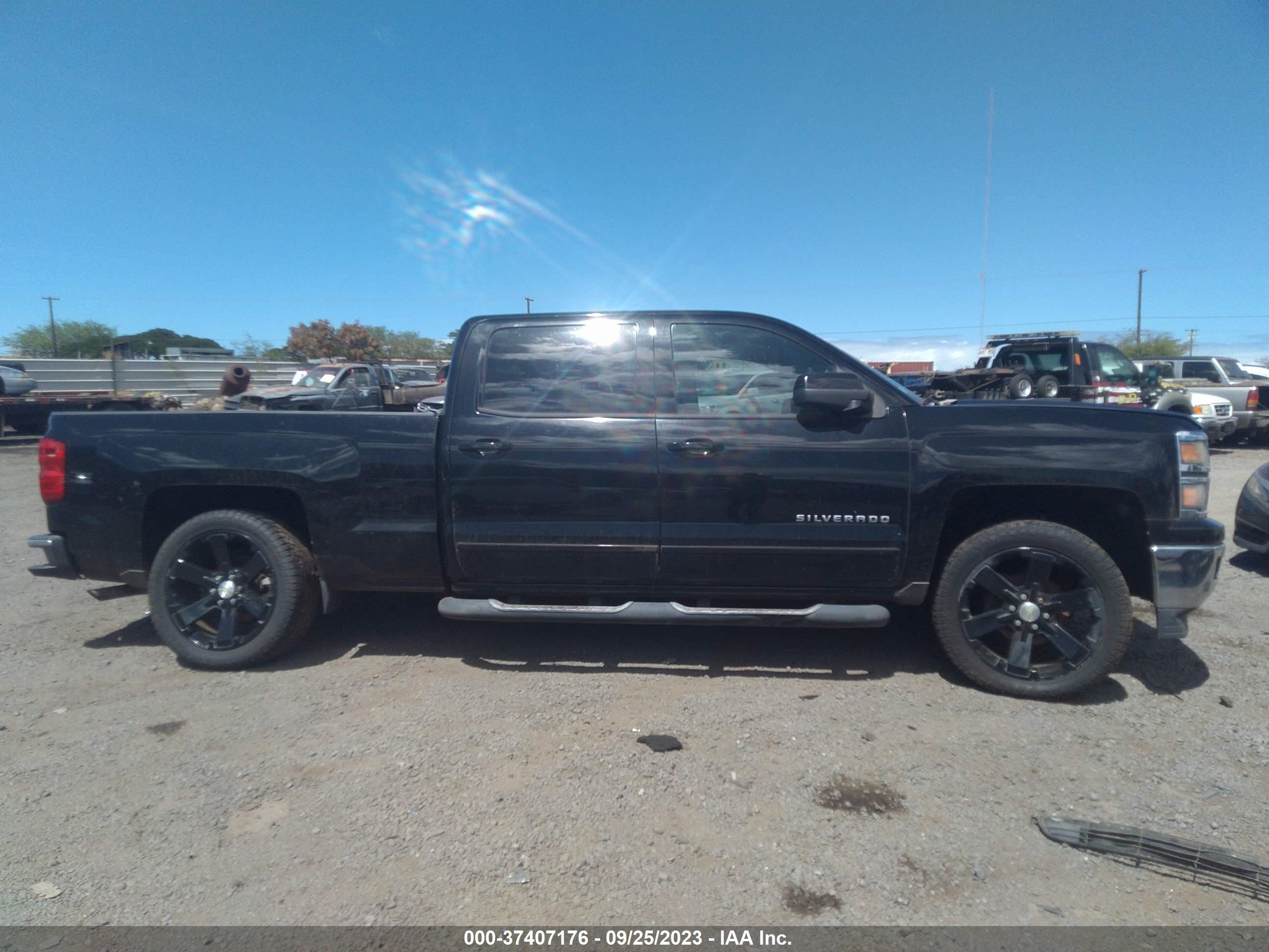 Photo 12 VIN: 3GCPCREC4FG325834 - CHEVROLET SILVERADO 