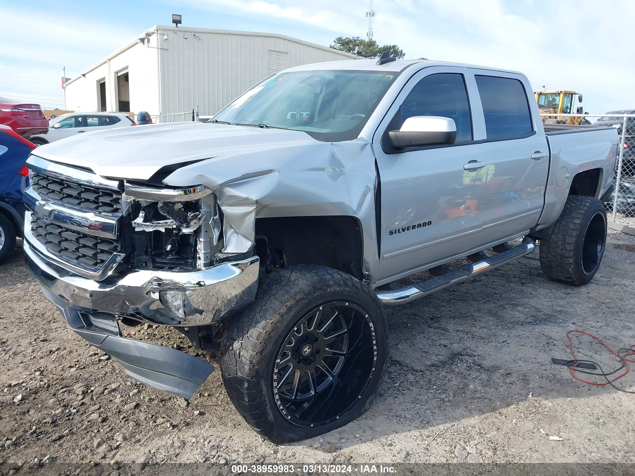 Photo 1 VIN: 3GCPCREC4HG100980 - CHEVROLET SILVERADO 