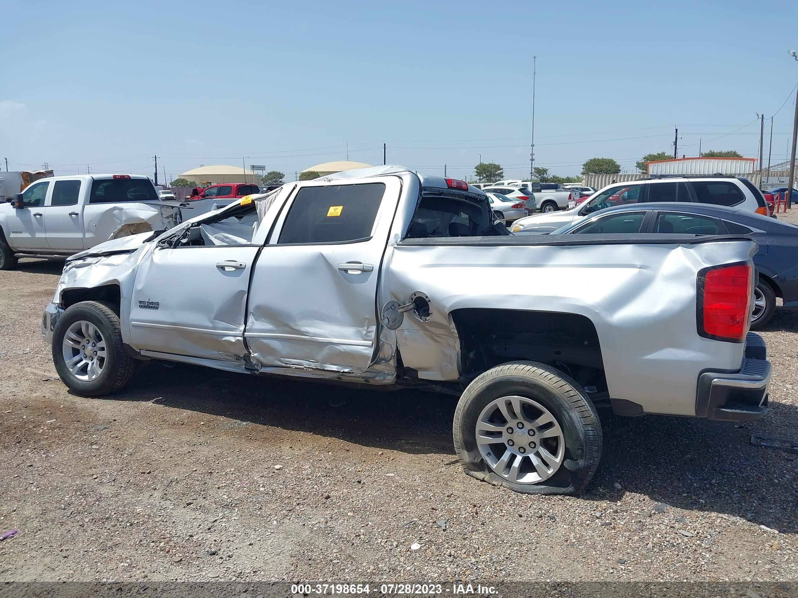 Photo 14 VIN: 3GCPCREC4JG417048 - CHEVROLET SILVERADO 