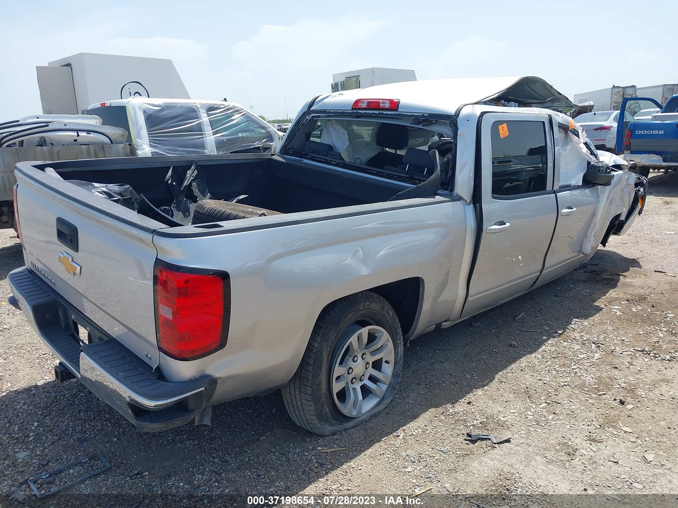 Photo 3 VIN: 3GCPCREC4JG417048 - CHEVROLET SILVERADO 