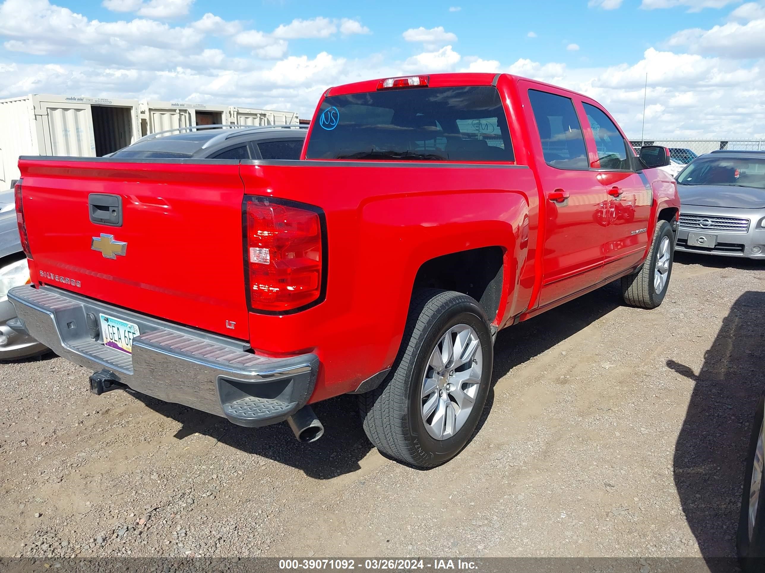 Photo 3 VIN: 3GCPCREC4JG576135 - CHEVROLET SILVERADO 