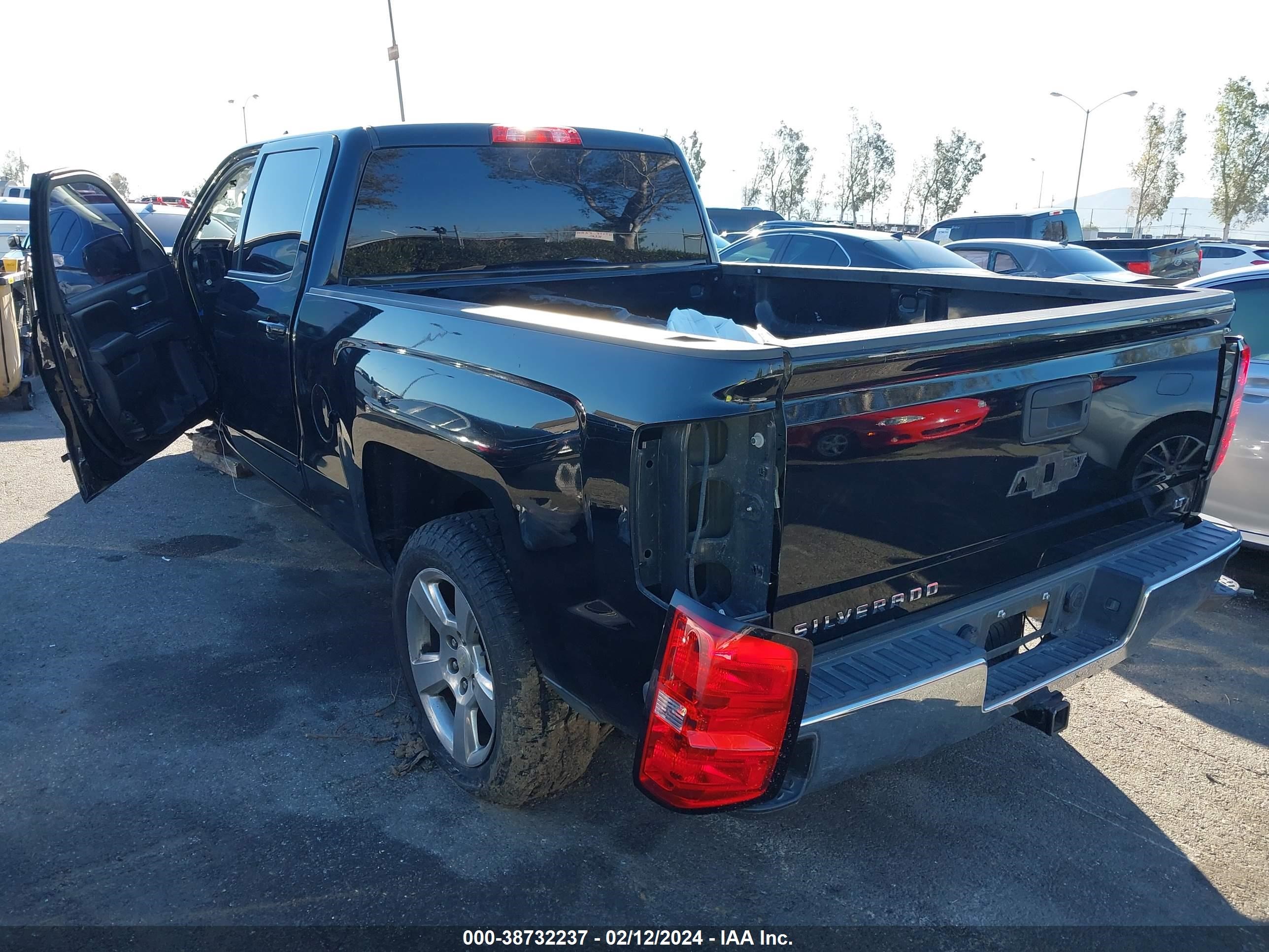 Photo 2 VIN: 3GCPCREC5FG164099 - CHEVROLET SILVERADO 