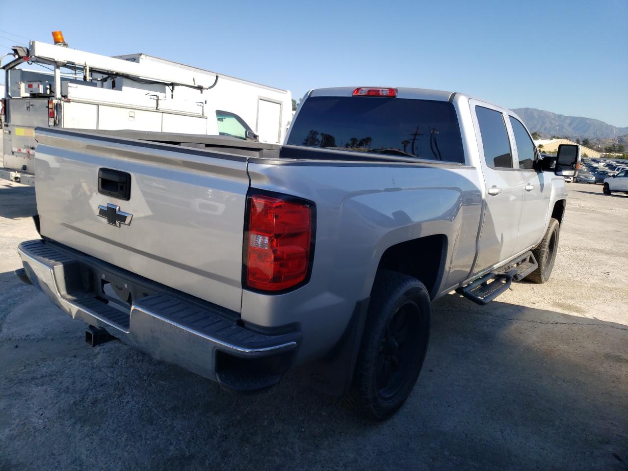 Photo 2 VIN: 3GCPCREC6EG318740 - CHEVROLET SILVERADO 