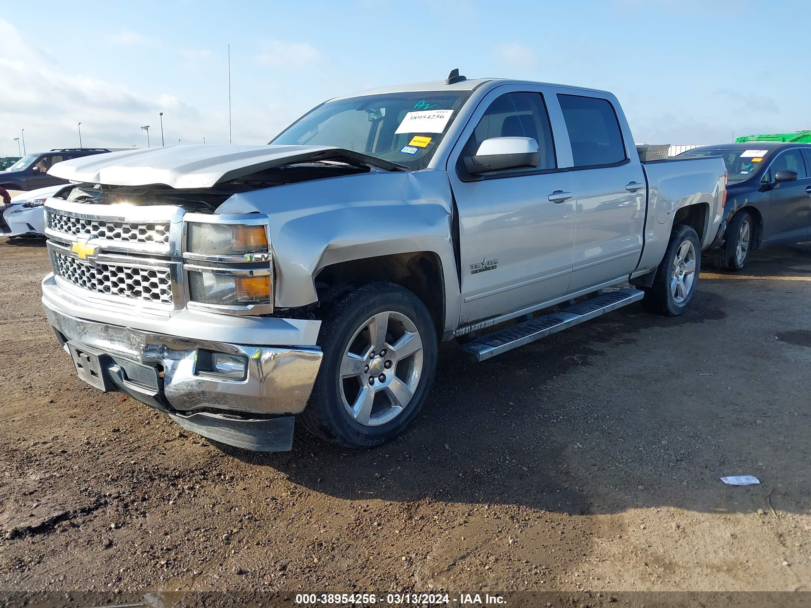 Photo 1 VIN: 3GCPCREC7FG315315 - CHEVROLET SILVERADO 