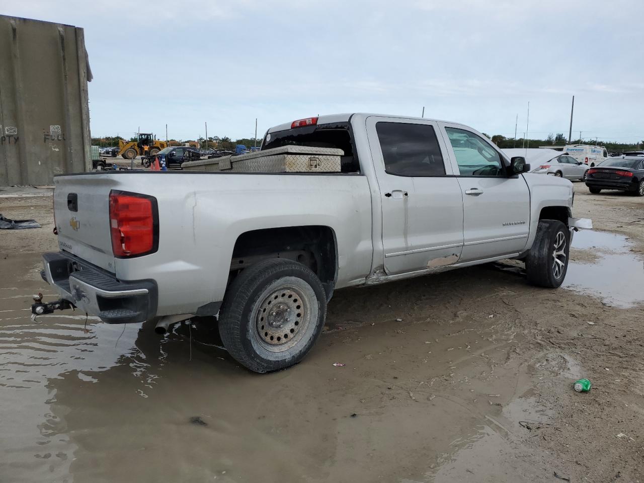 Photo 2 VIN: 3GCPCREC7FG393738 - CHEVROLET SILVERADO 