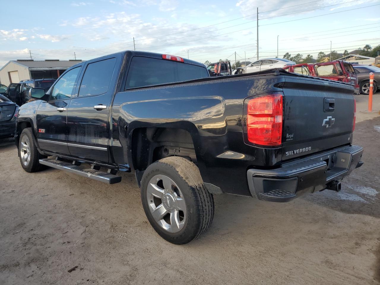 Photo 1 VIN: 3GCPCREC8FG375555 - CHEVROLET SILVERADO 