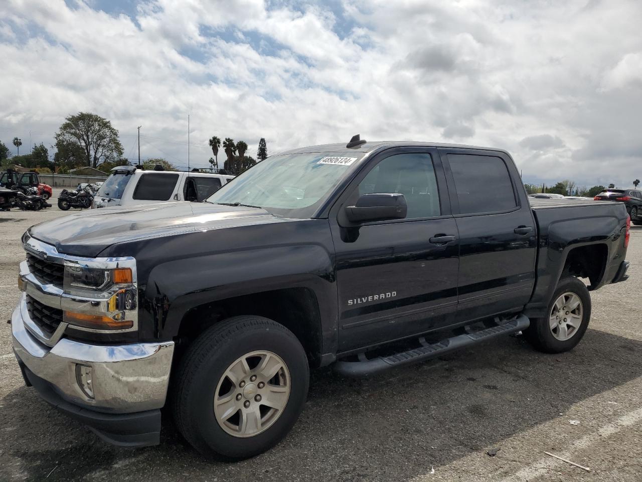 Photo 0 VIN: 3GCPCREC8JG384412 - CHEVROLET SILVERADO 