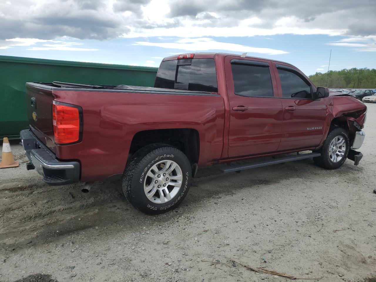 Photo 2 VIN: 3GCPCREC9HG121744 - CHEVROLET SILVERADO 