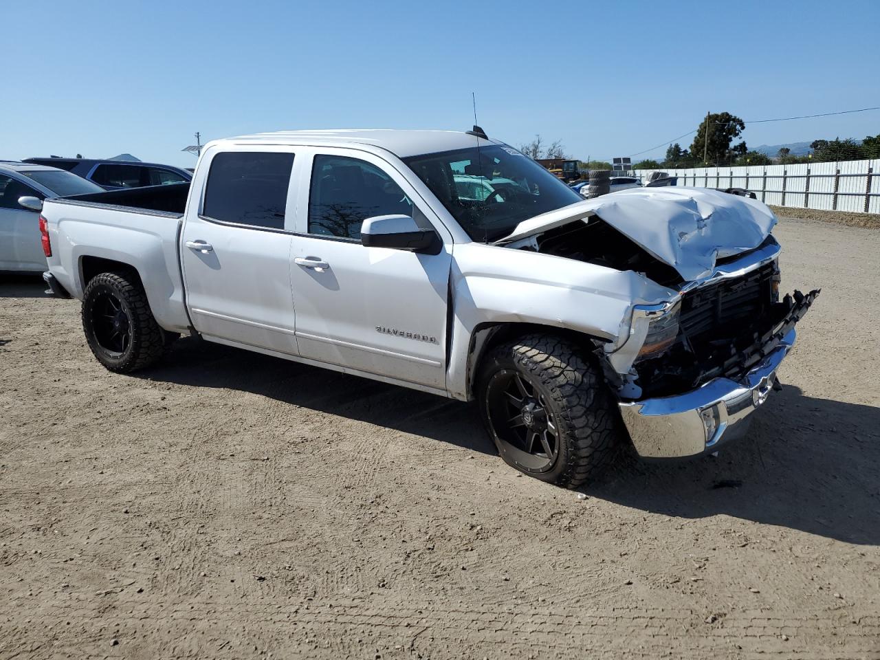 Photo 3 VIN: 3GCPCREC9HG235114 - CHEVROLET SILVERADO 