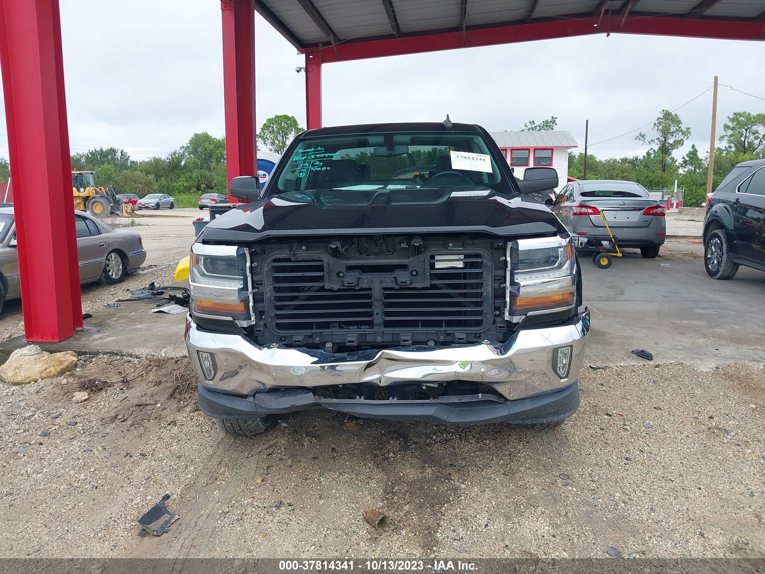 Photo 12 VIN: 3GCPCREC9JG248189 - CHEVROLET SILVERADO 