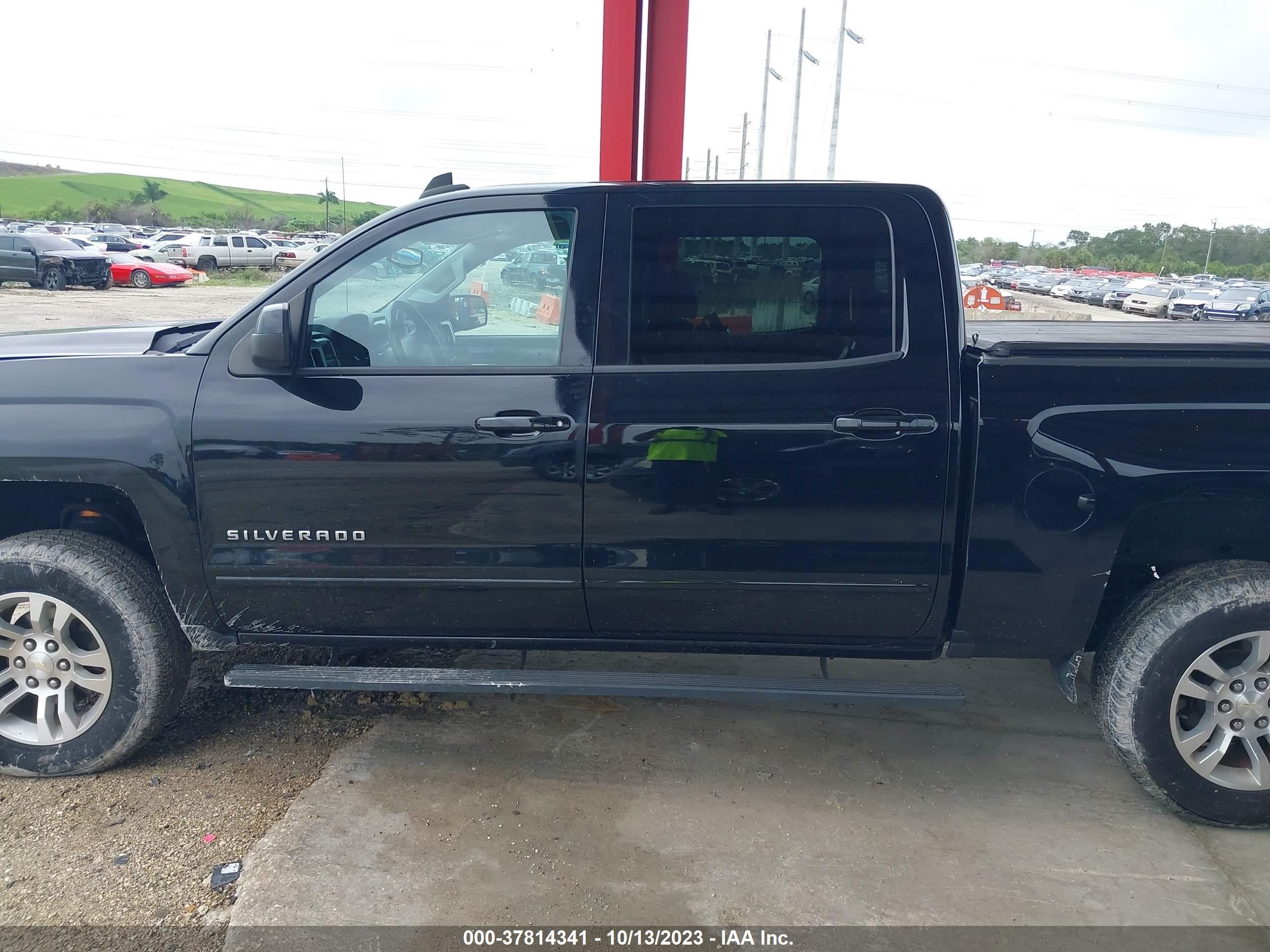 Photo 14 VIN: 3GCPCREC9JG248189 - CHEVROLET SILVERADO 