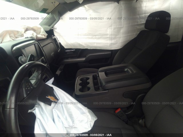 Photo 4 VIN: 3GCPCREC9JG478895 - CHEVROLET SILVERADO 1500 