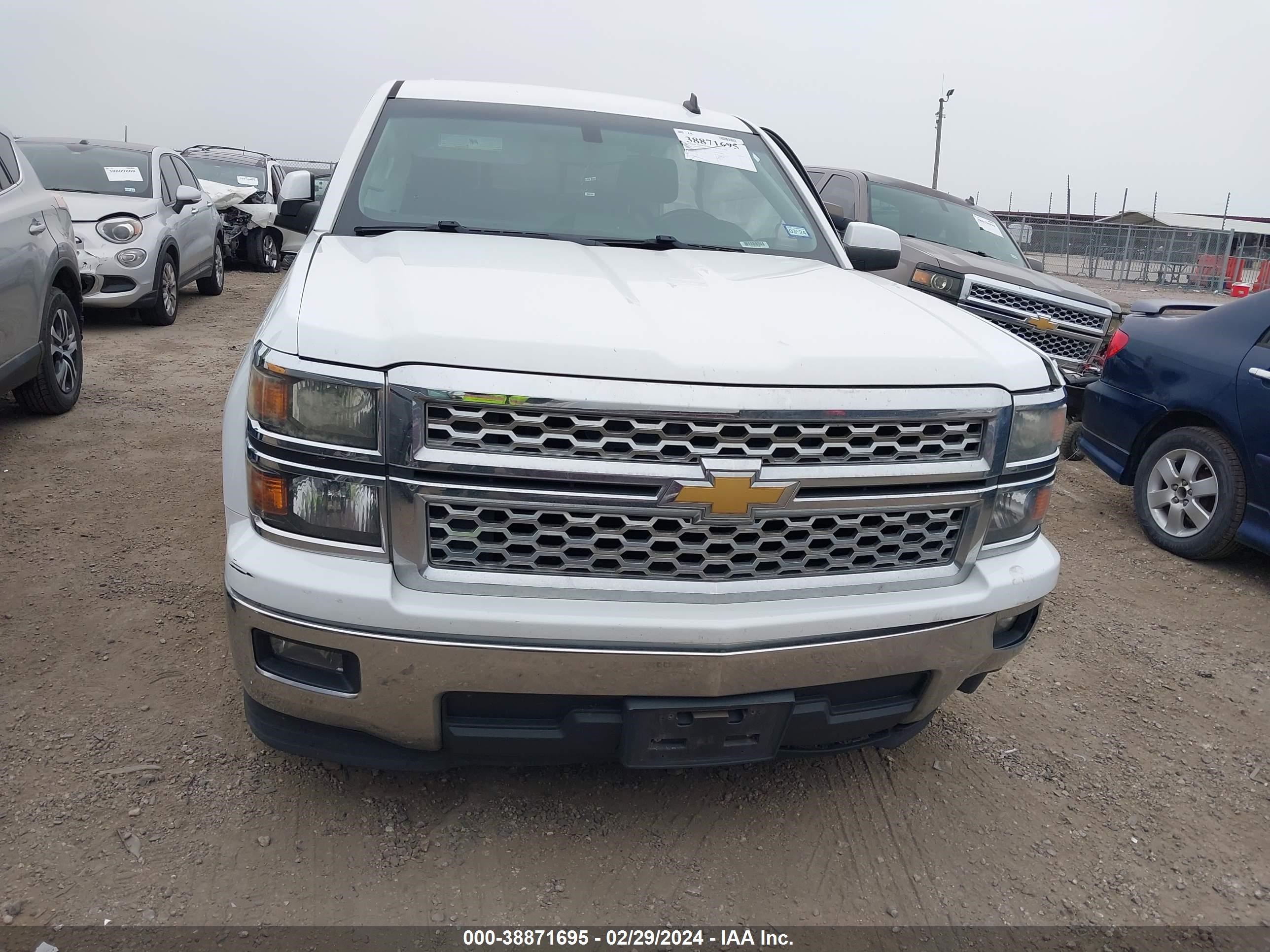 Photo 11 VIN: 3GCPCRECXEG103393 - CHEVROLET SILVERADO 