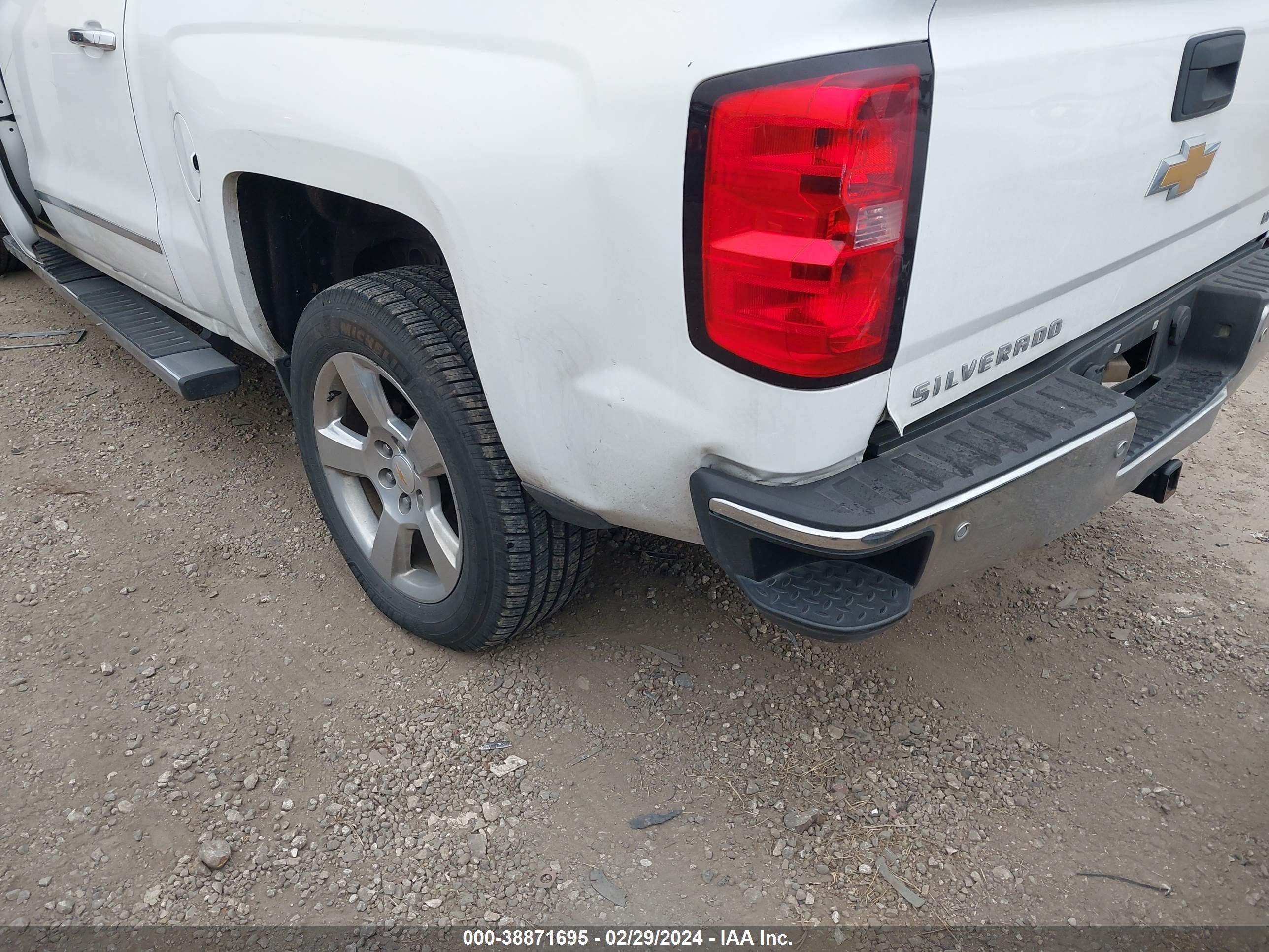 Photo 16 VIN: 3GCPCRECXEG103393 - CHEVROLET SILVERADO 