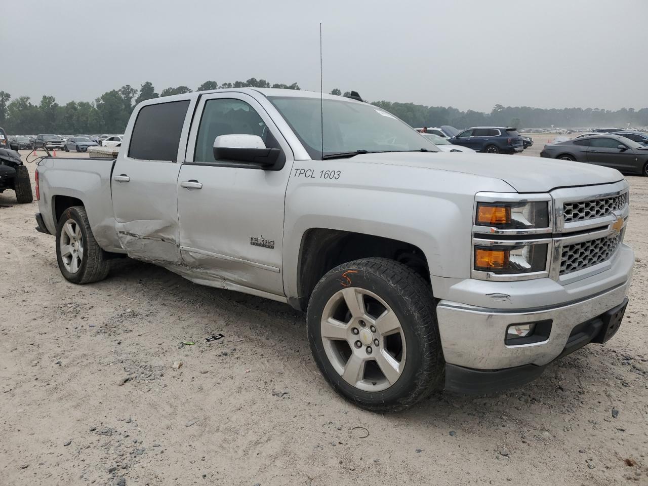 Photo 3 VIN: 3GCPCRECXFG474829 - CHEVROLET SILVERADO 